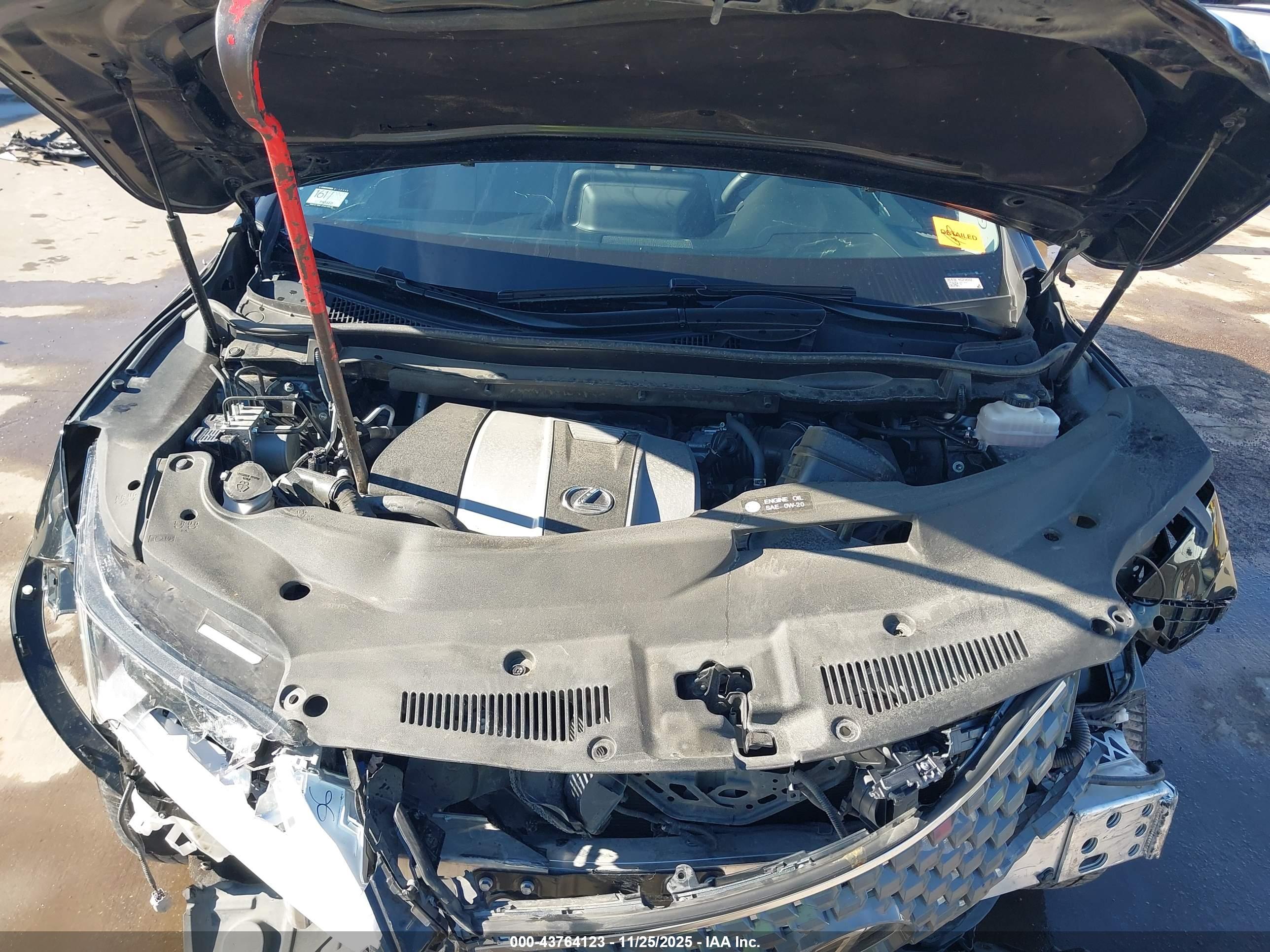 LEXUS RX image 10