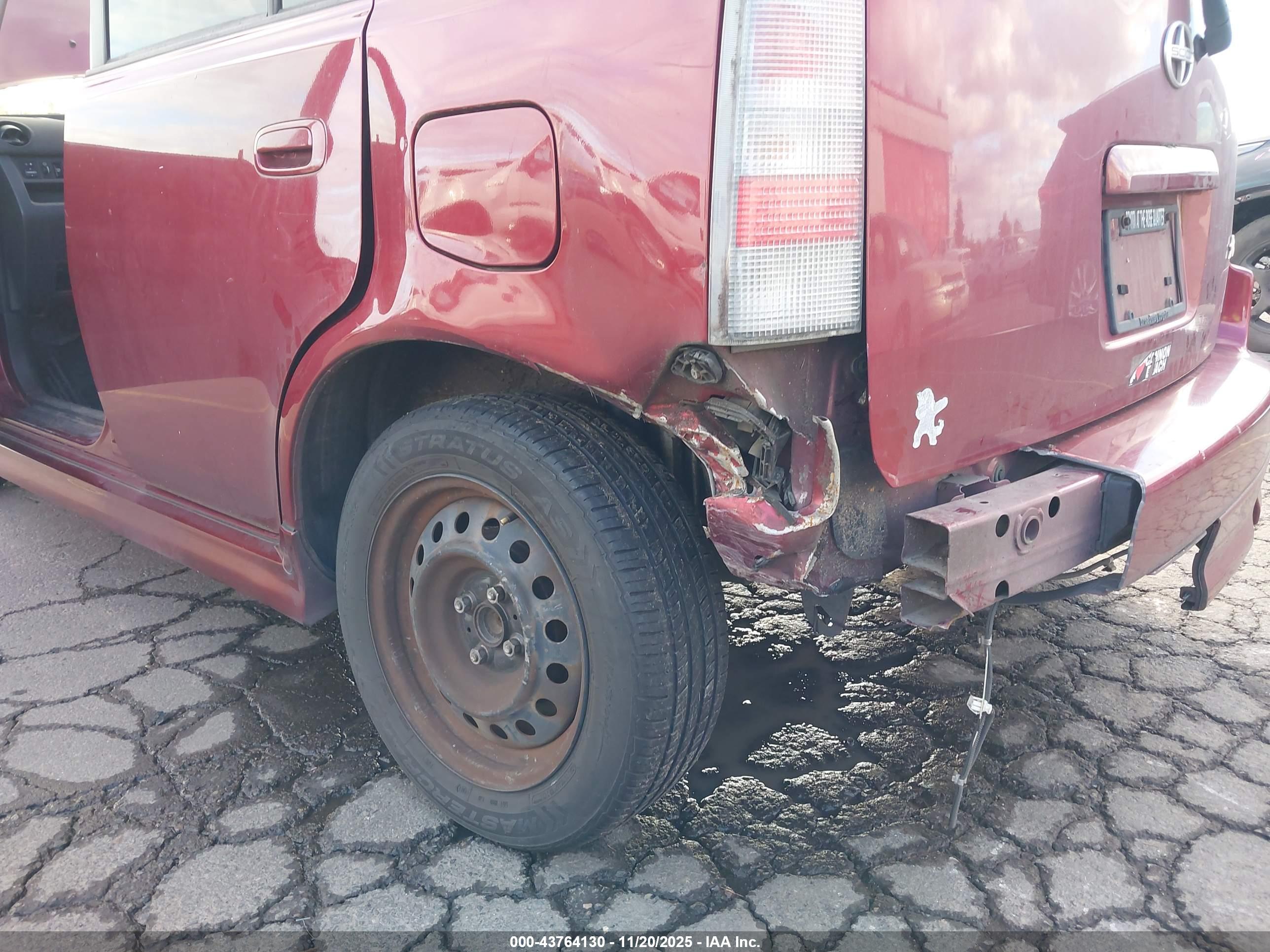 SCION XB image 6