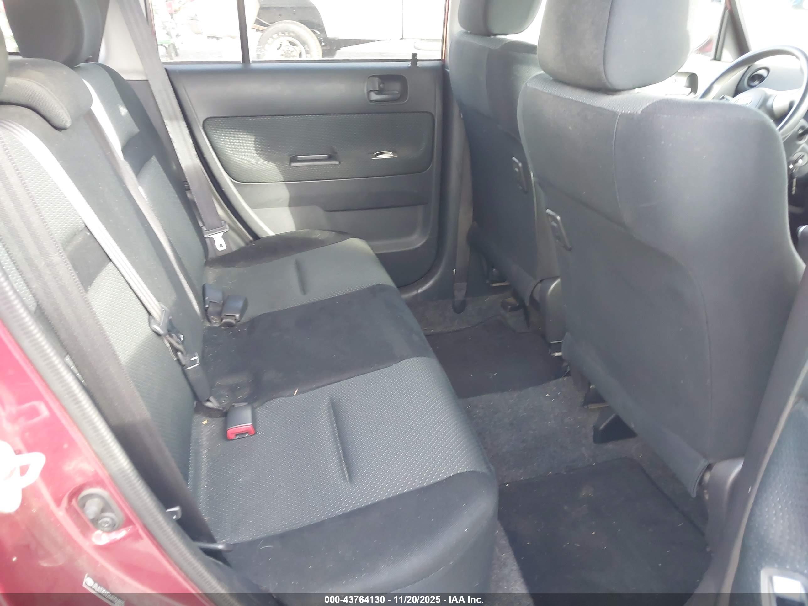 SCION XB image 8