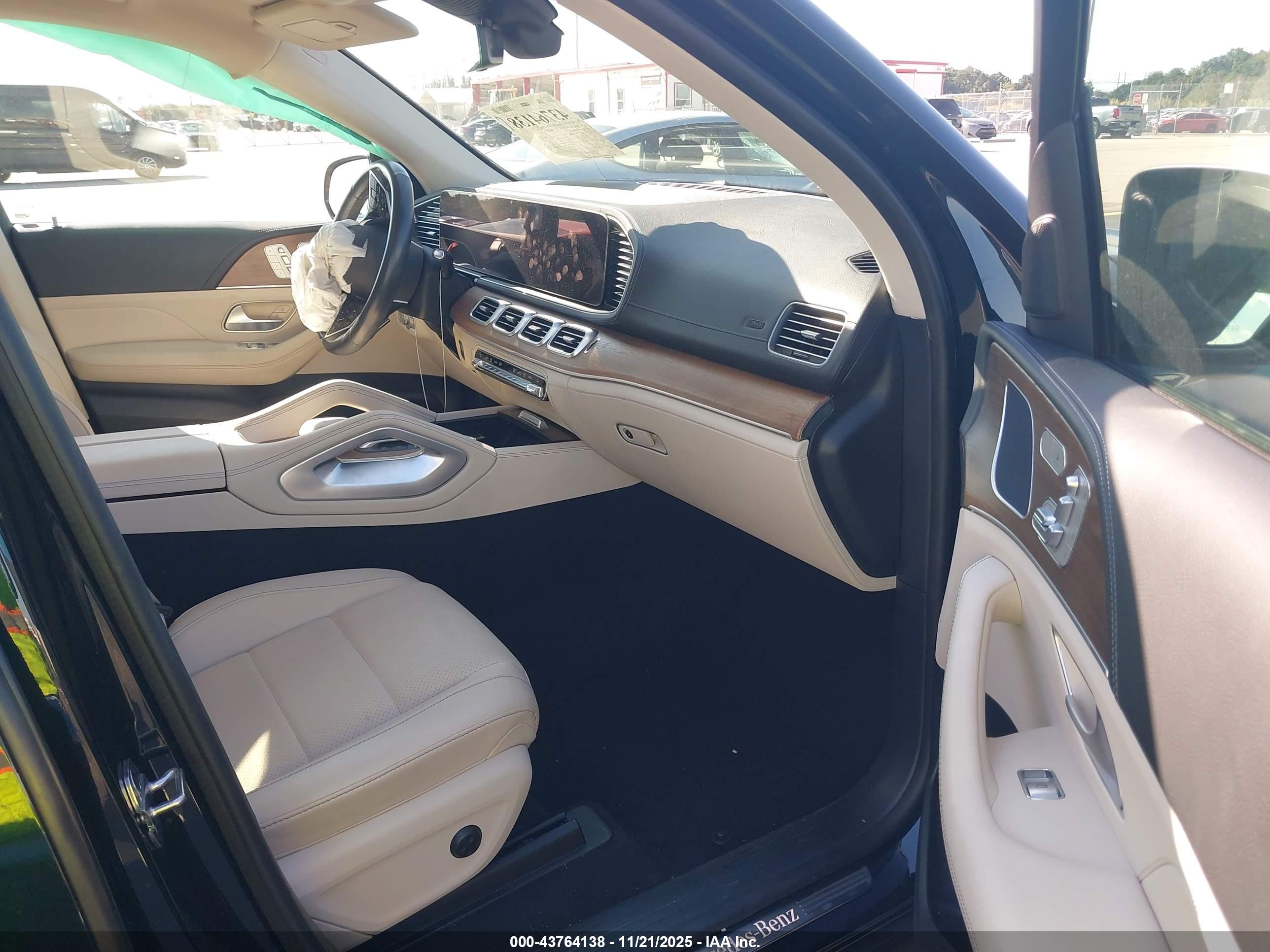 MERCEDES-BENZ GLE image 5