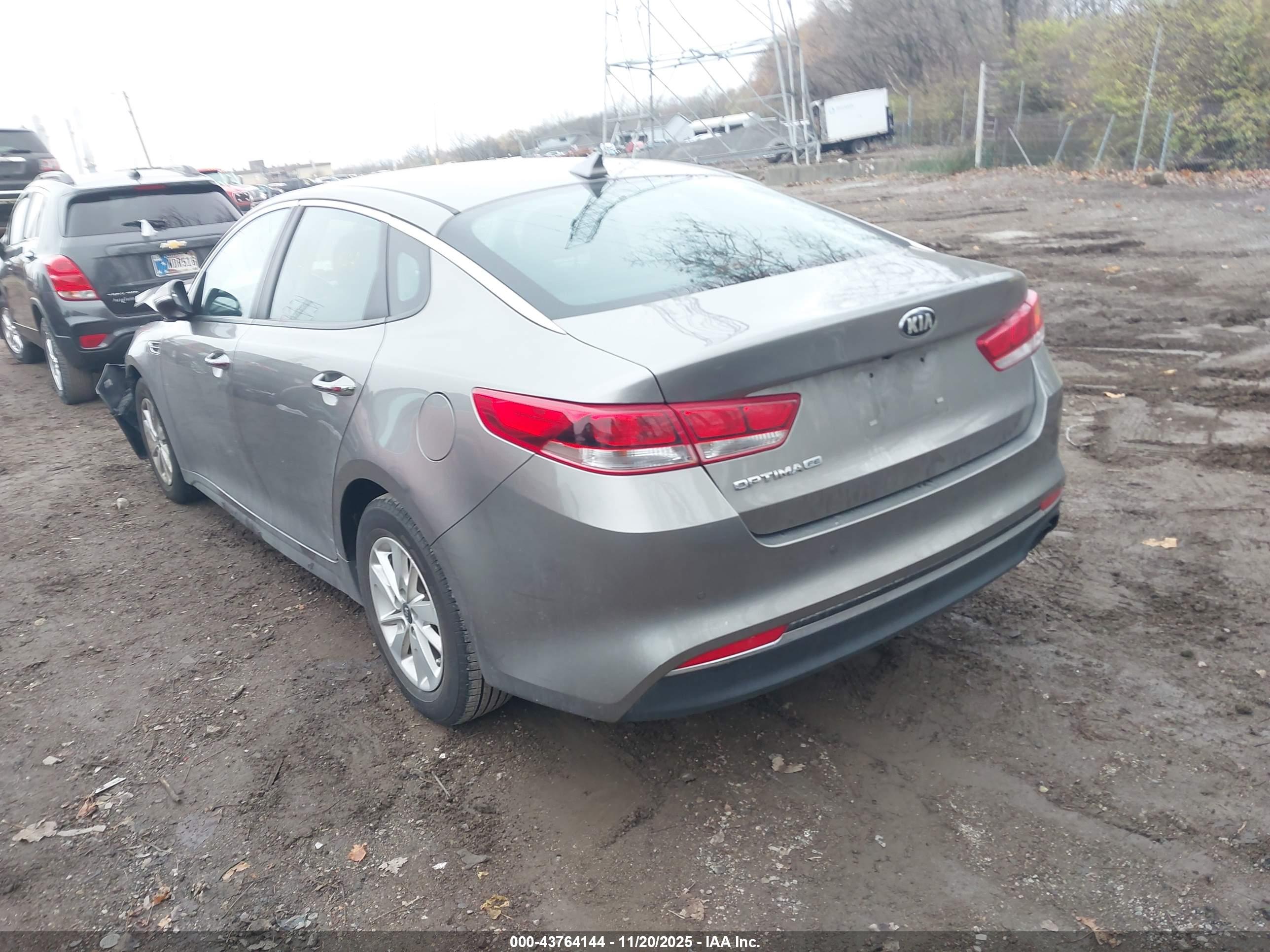 KIA OPTIMA image 3
