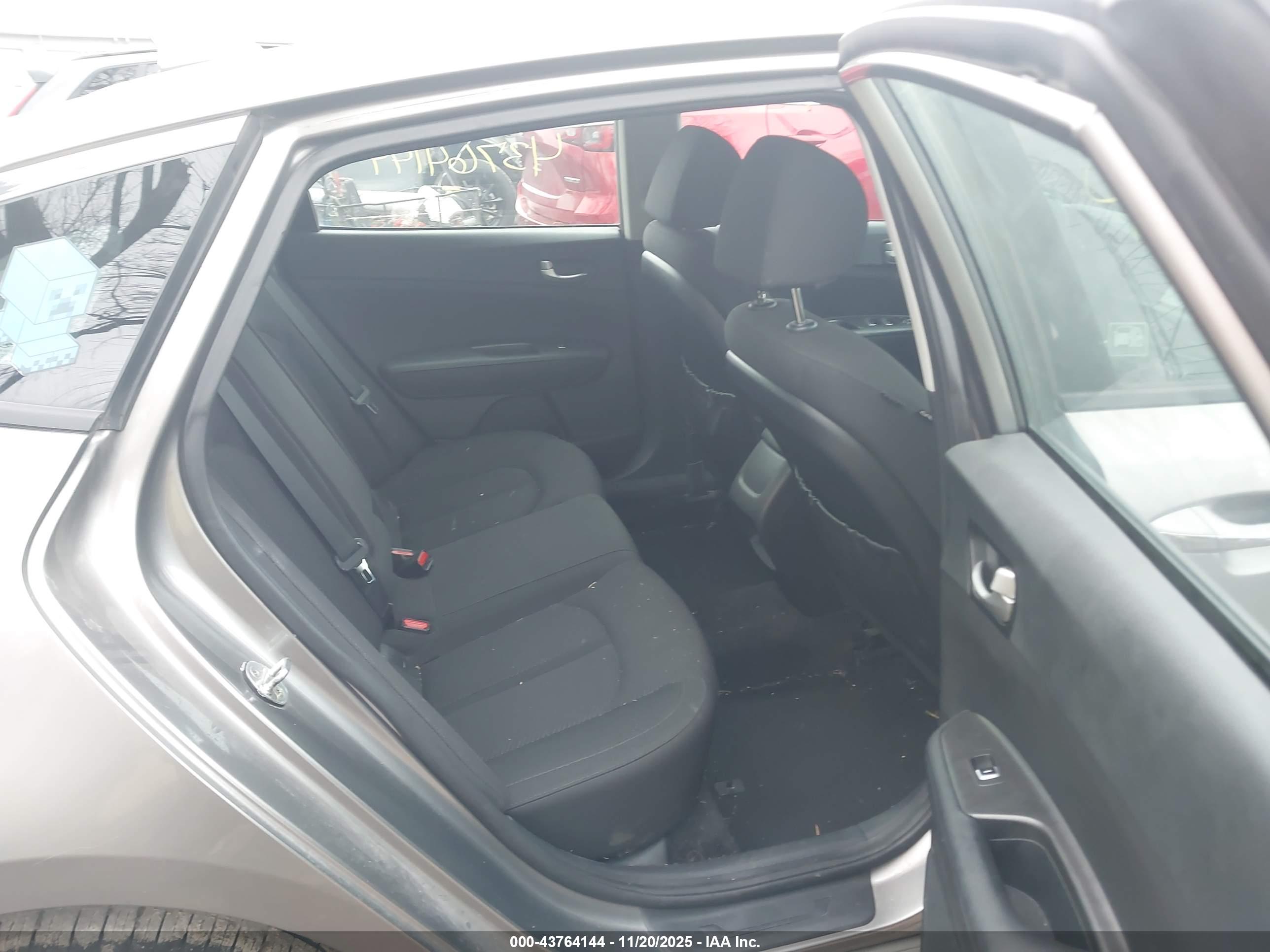 KIA OPTIMA image 8