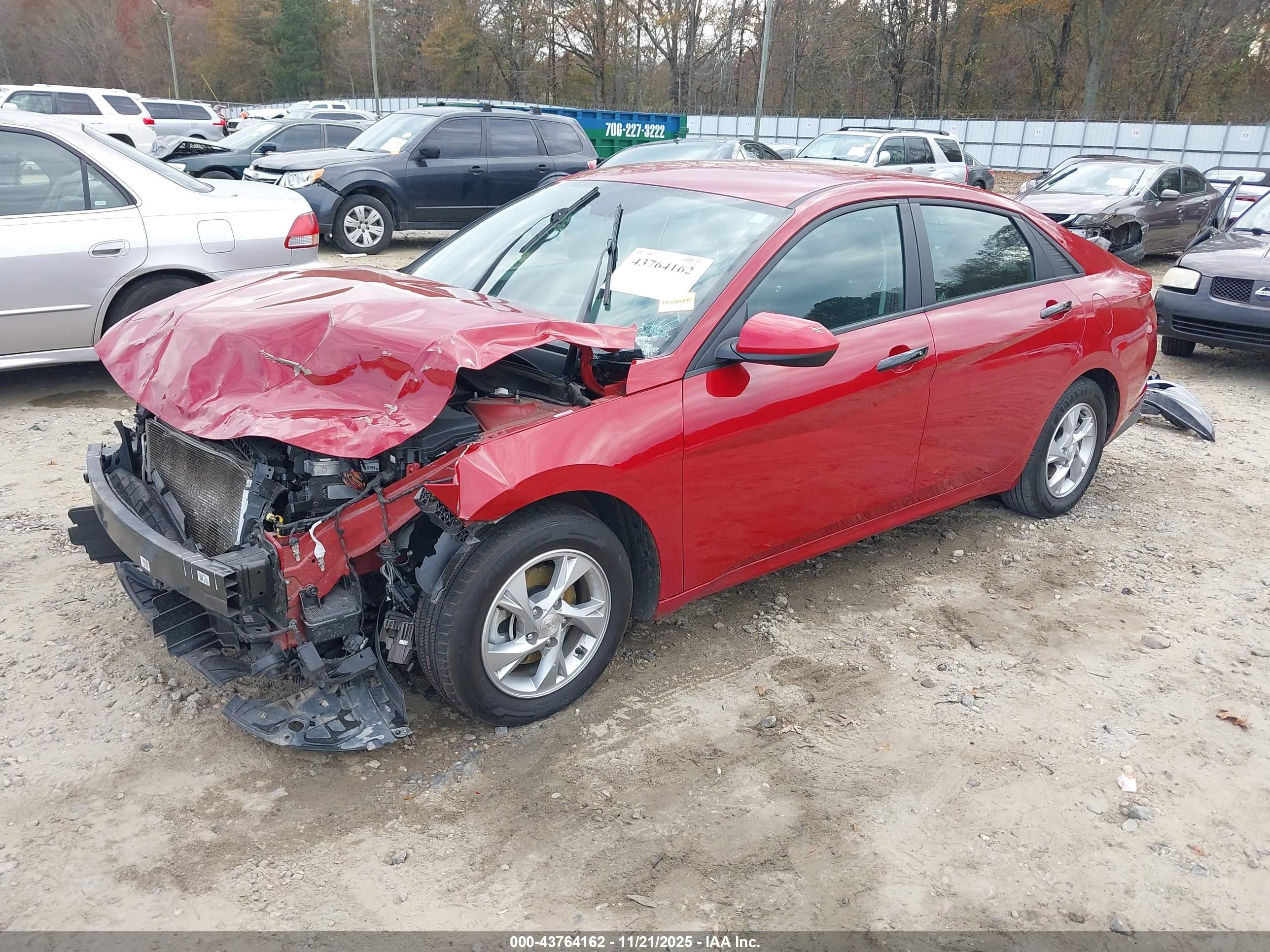 HYUNDAI ELANTRA image 2