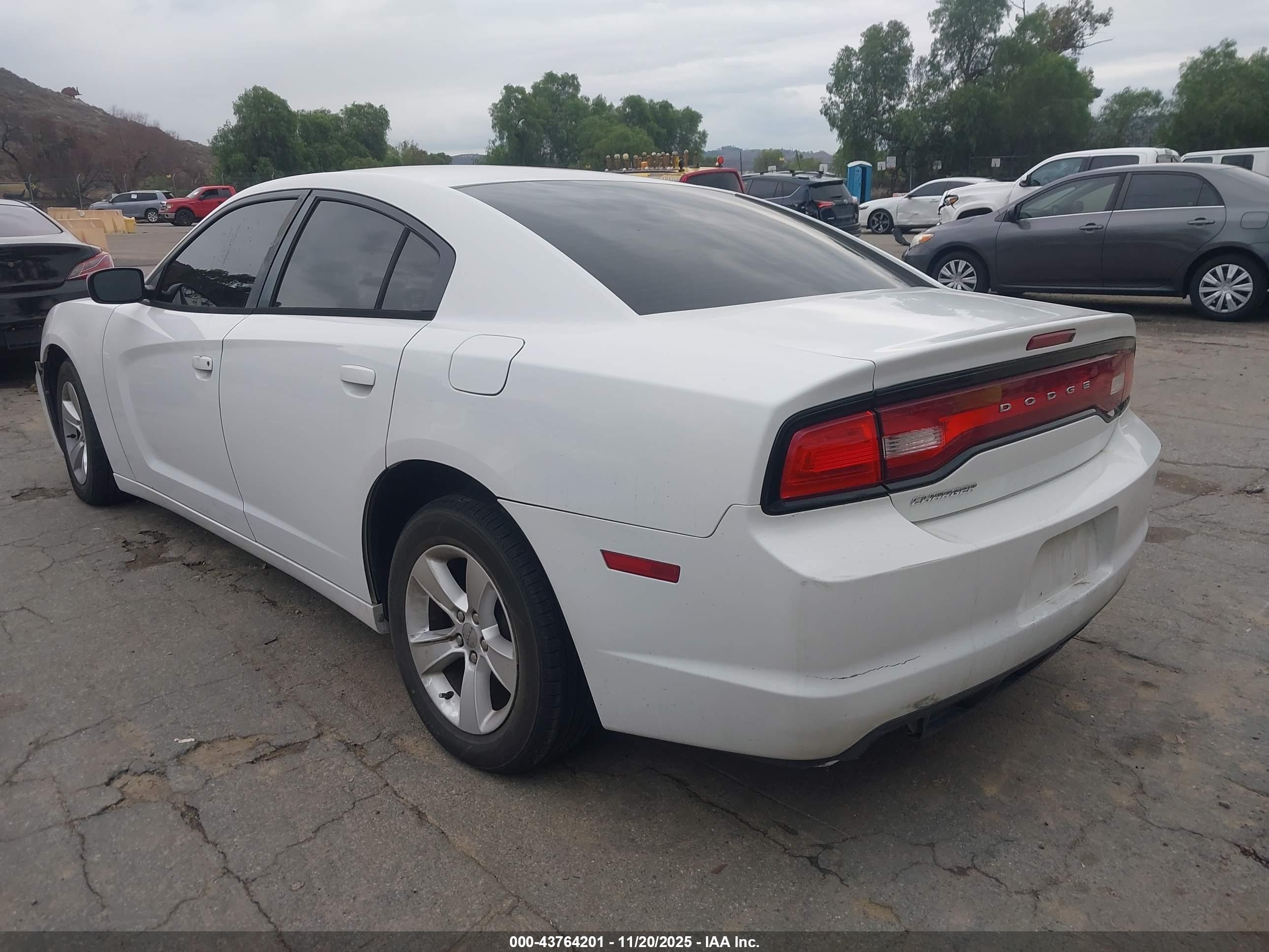 DODGE CHARGER image 3