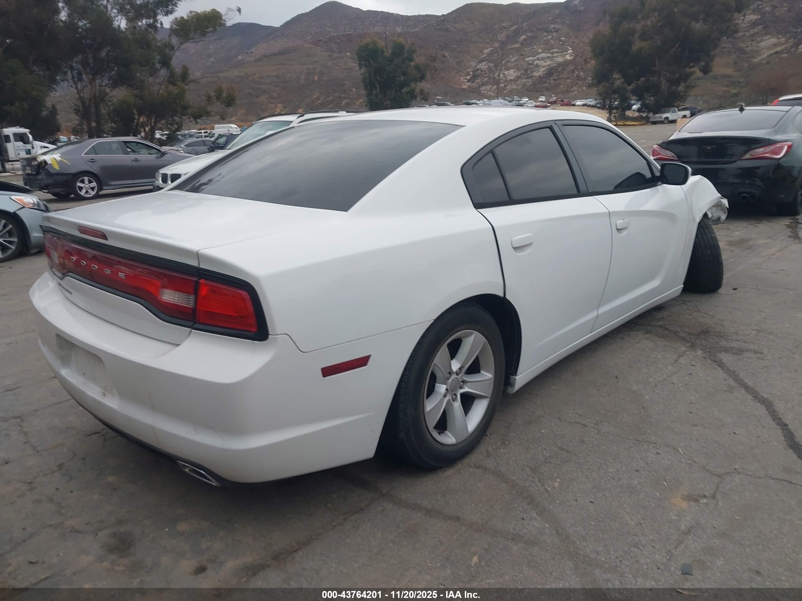 DODGE CHARGER image 4