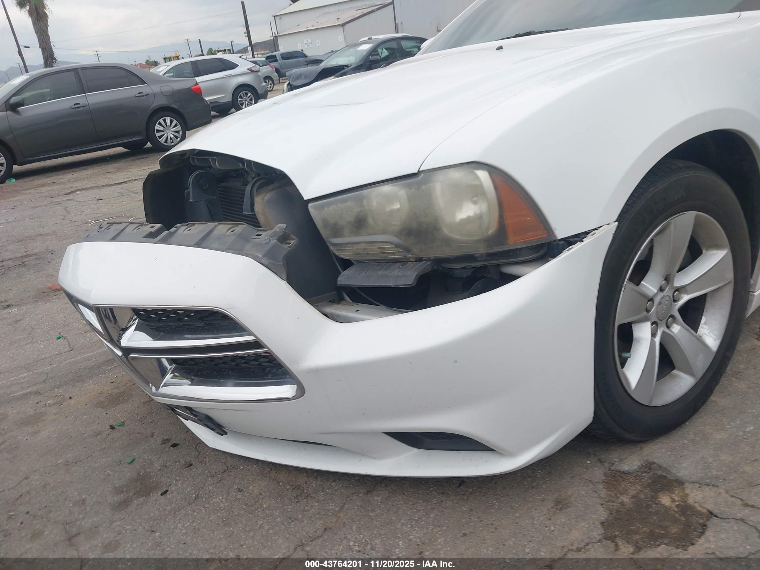 DODGE CHARGER image 6
