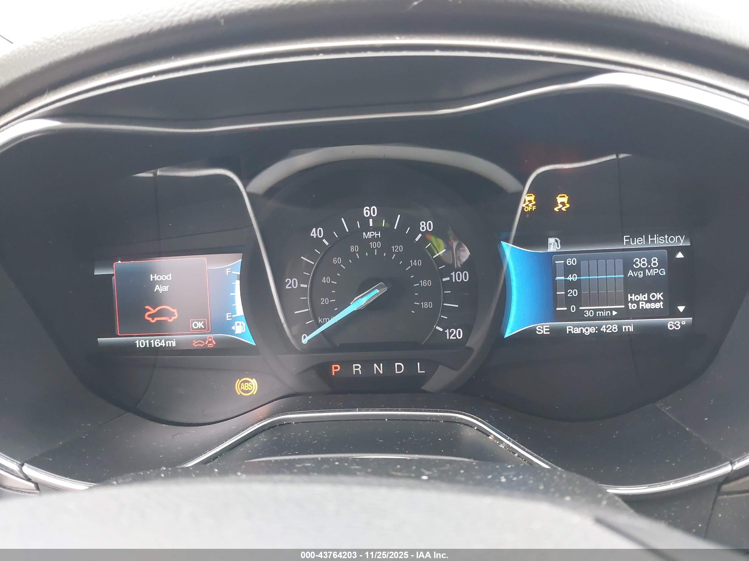 FORD FUSION image 7