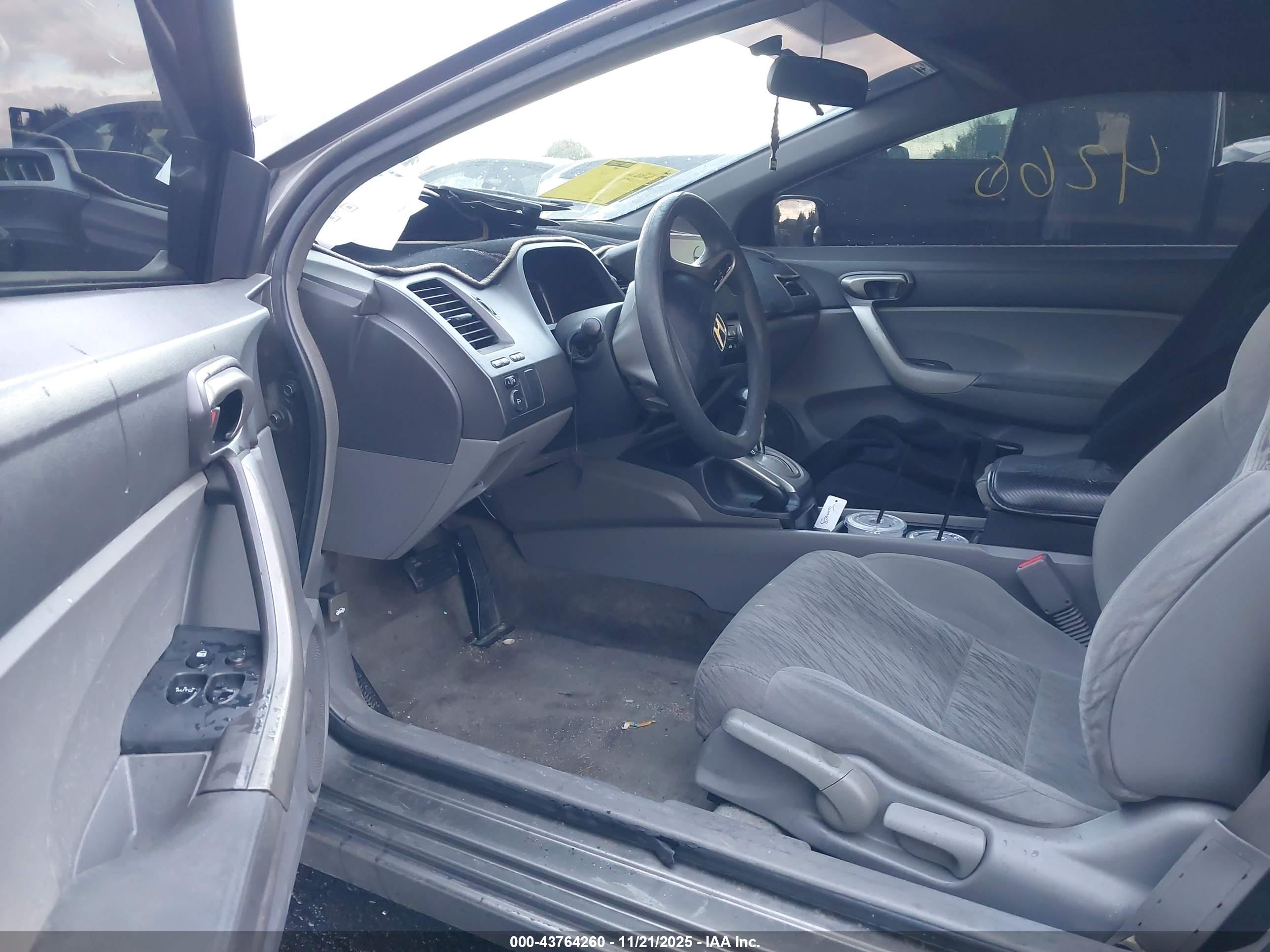 HONDA CIVIC image 5