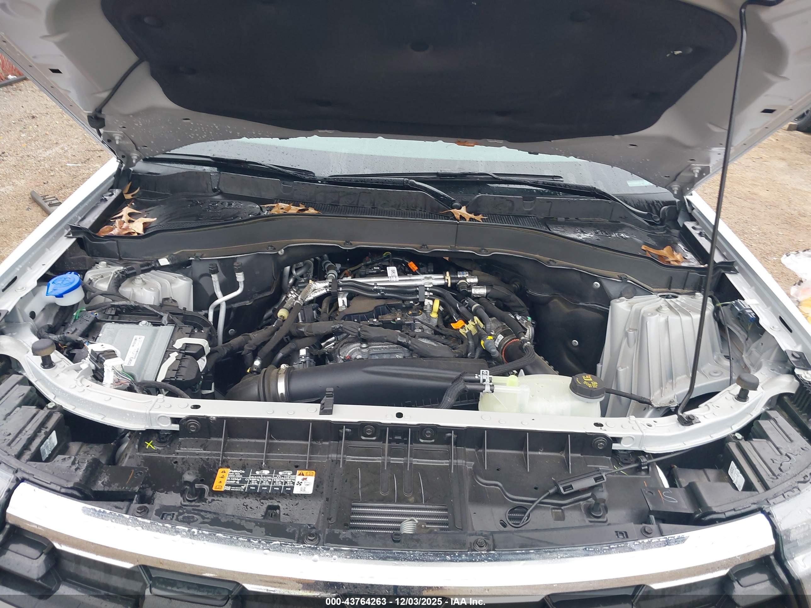FORD EXPLORER image 10