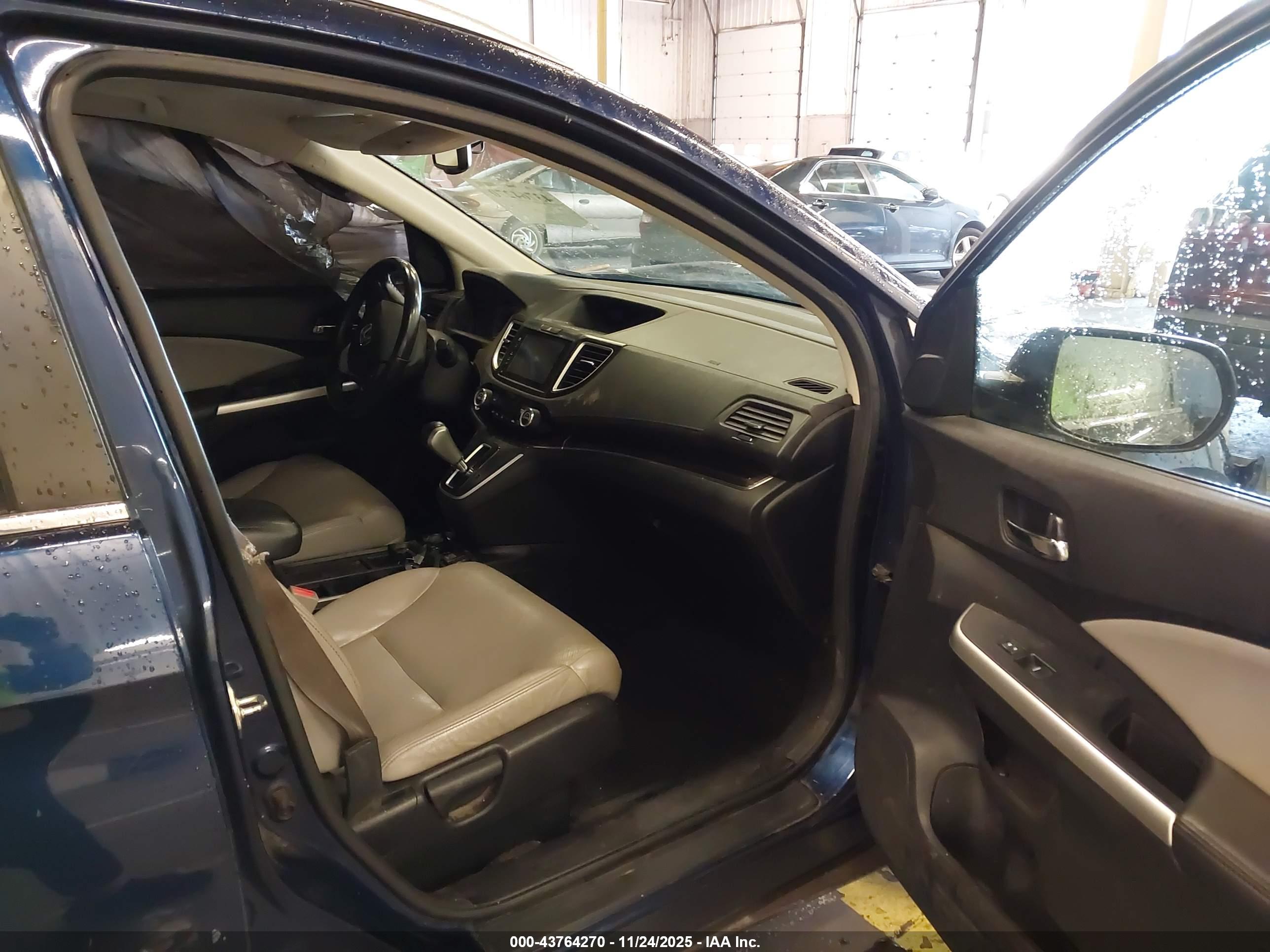 HONDA CR-V image 5