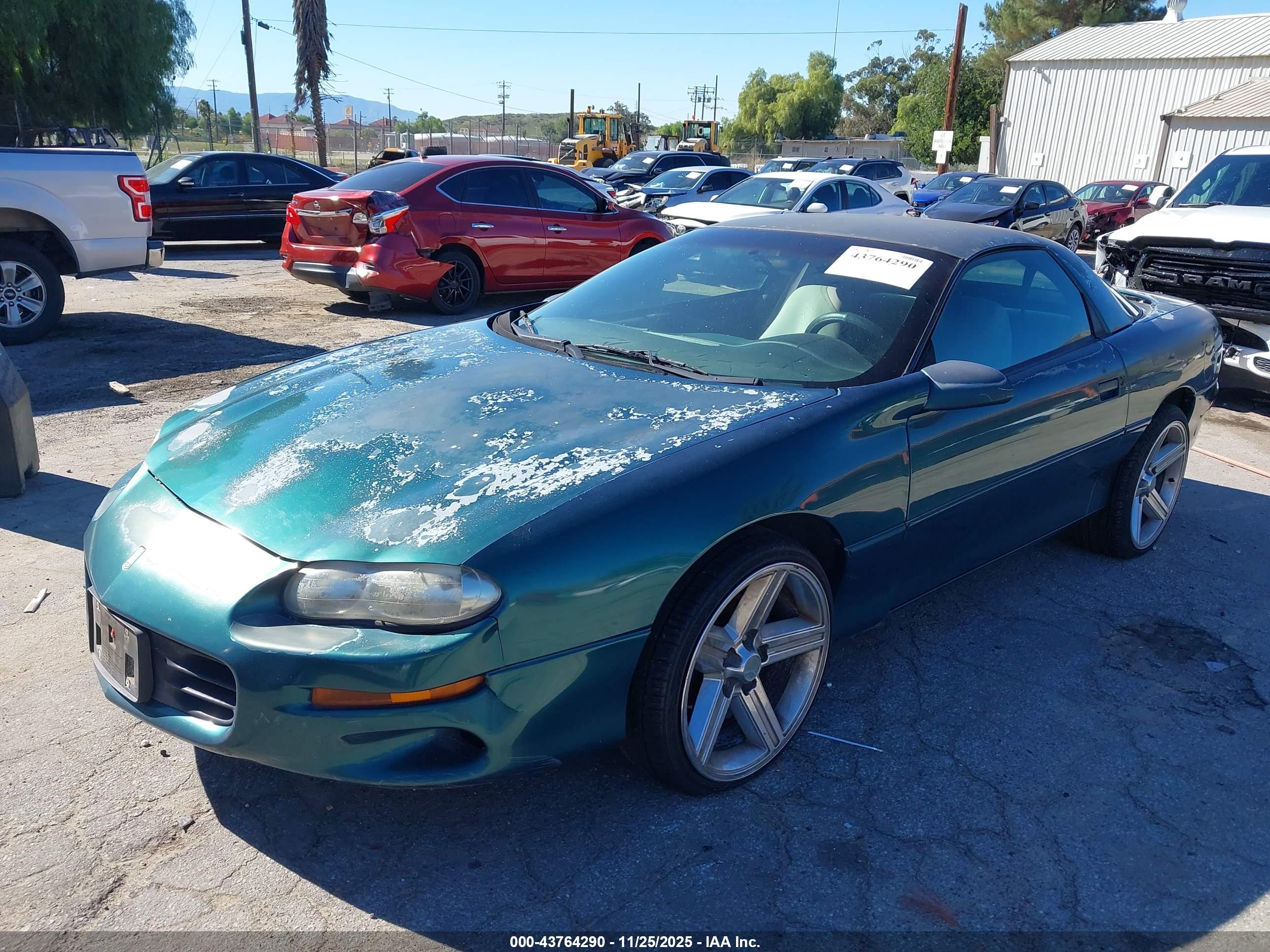 CHEVROLET CAMARO image 2