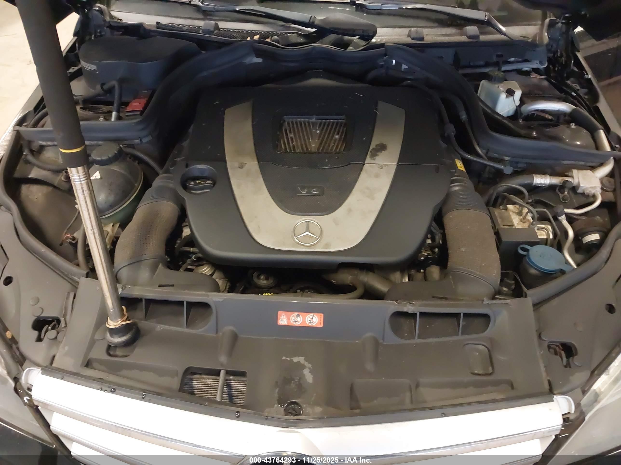 MERCEDES-BENZ C image 10