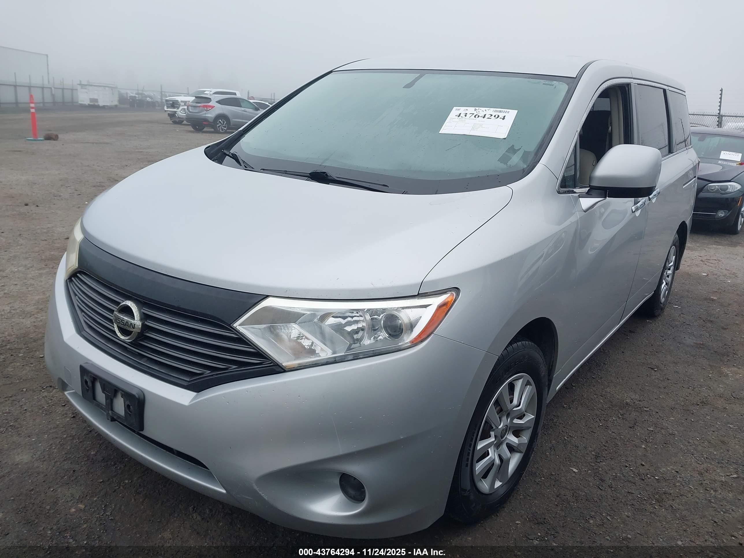 NISSAN QUEST image 2
