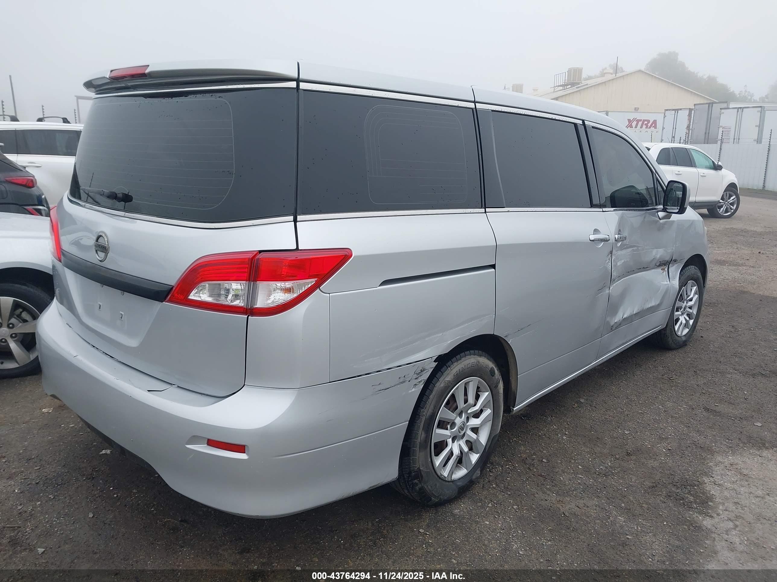 NISSAN QUEST image 4