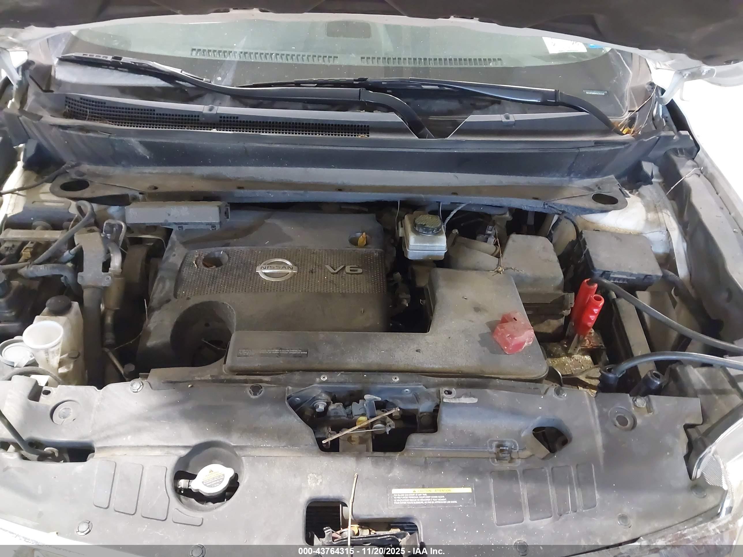 NISSAN PATHFINDER image 10