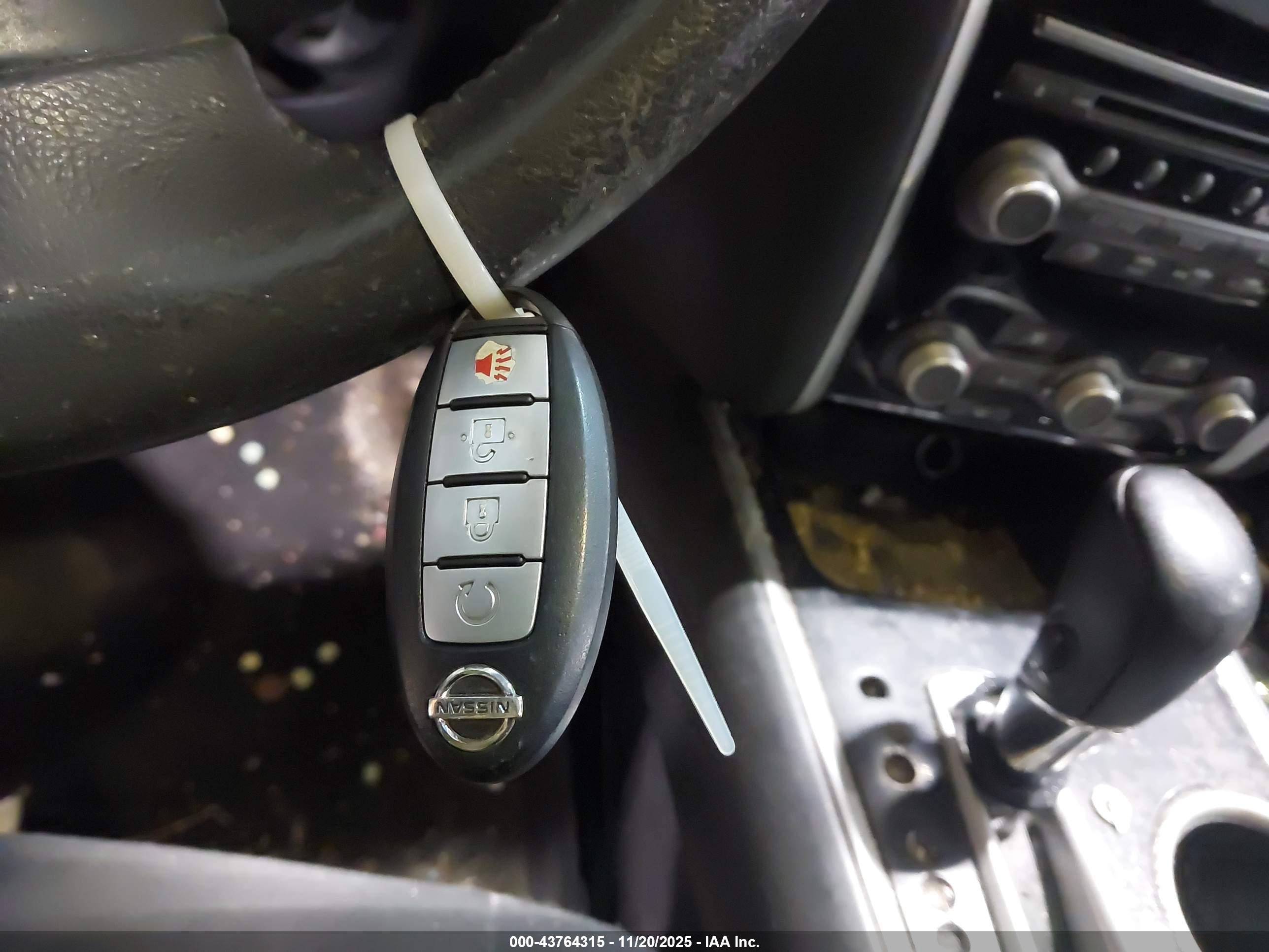 NISSAN PATHFINDER image 11
