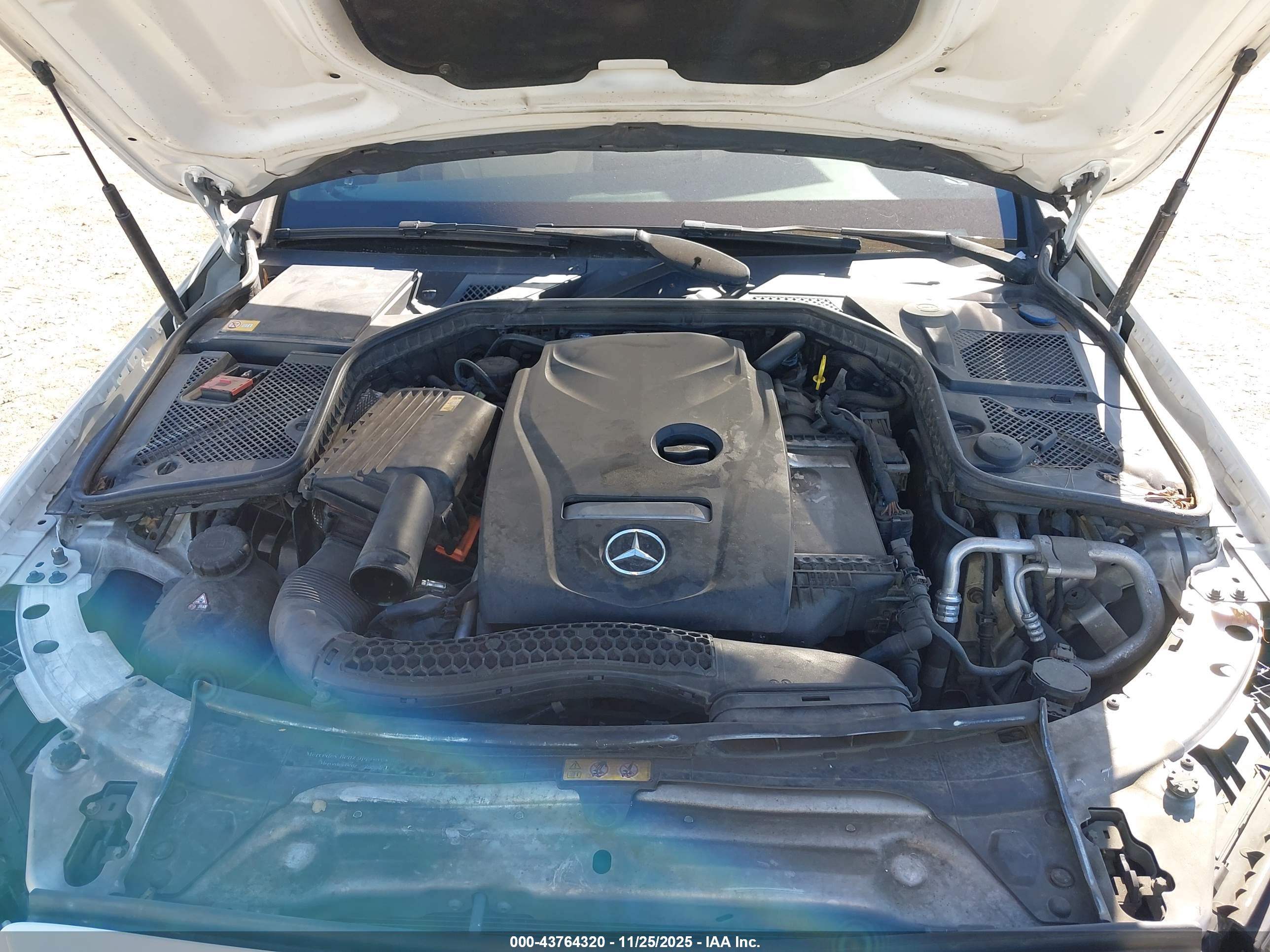 MERCEDES-BENZ C image 10