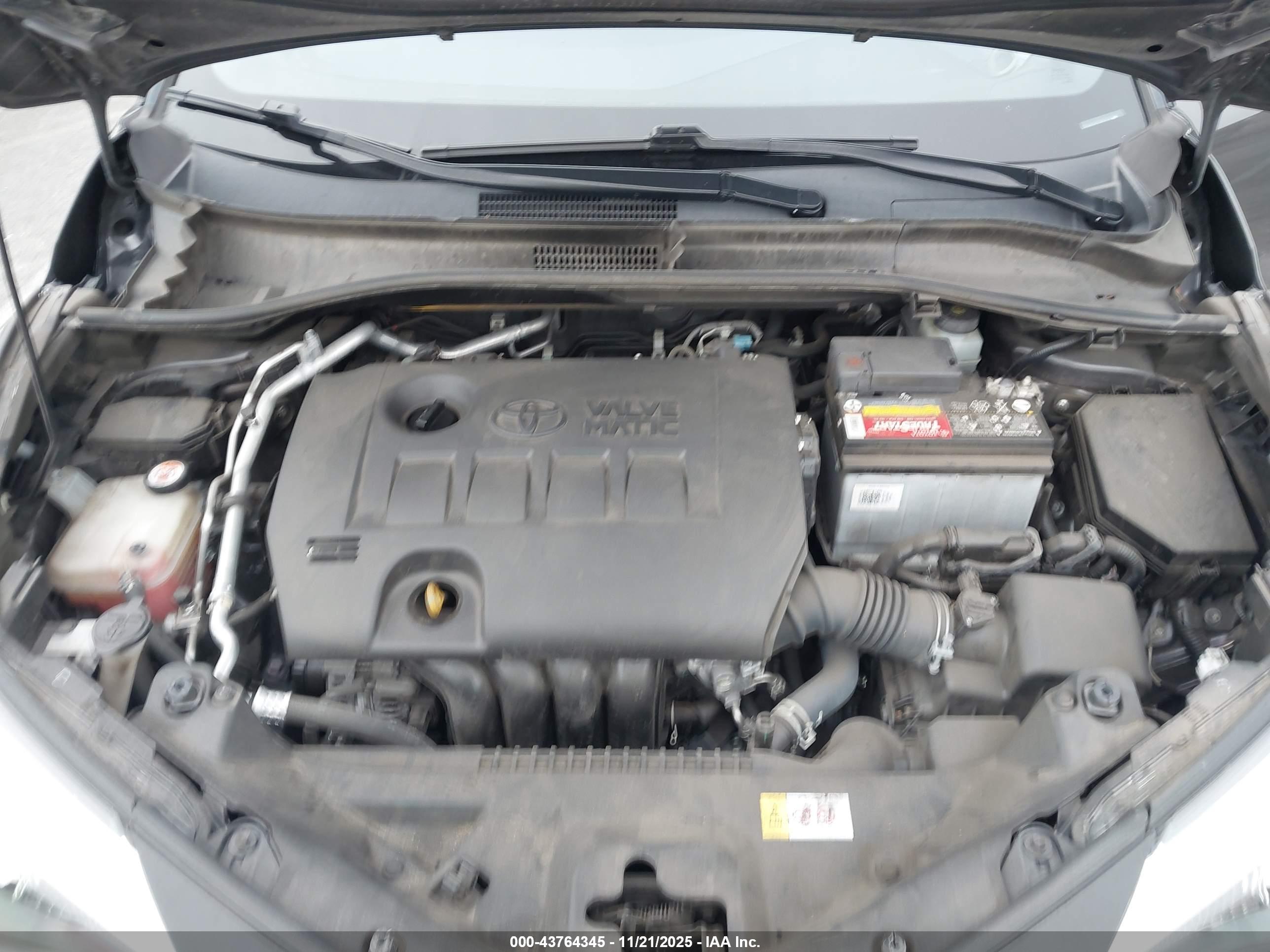 TOYOTA C-HR image 10