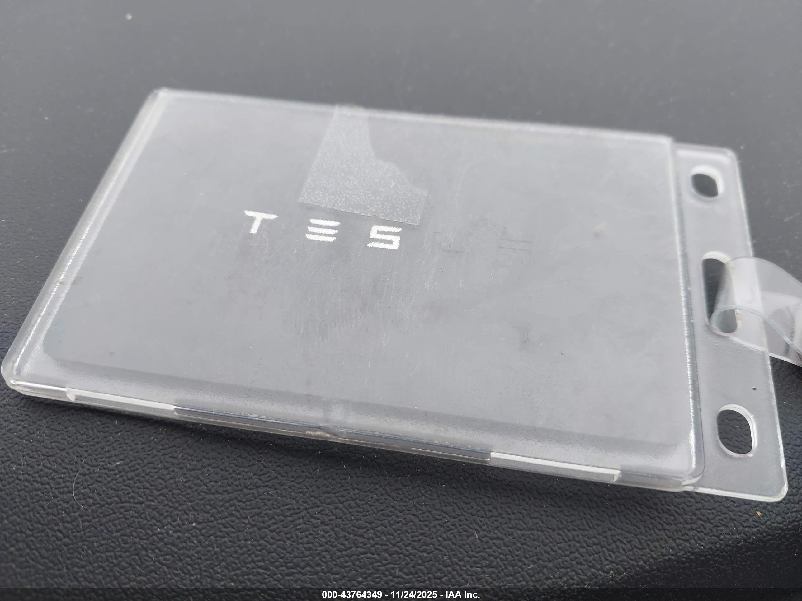 TESLA MODEL image 11