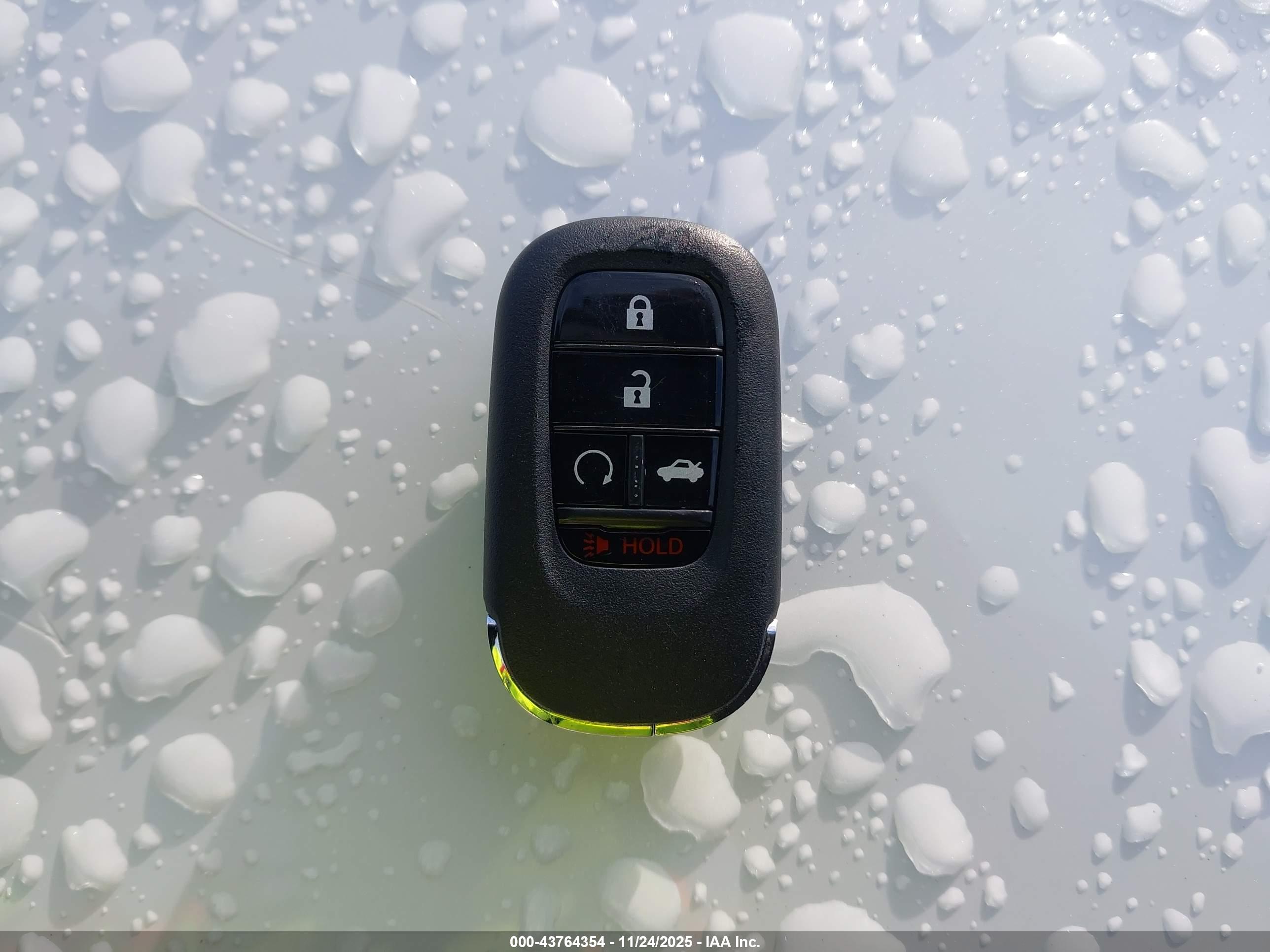 HONDA CIVIC image 11