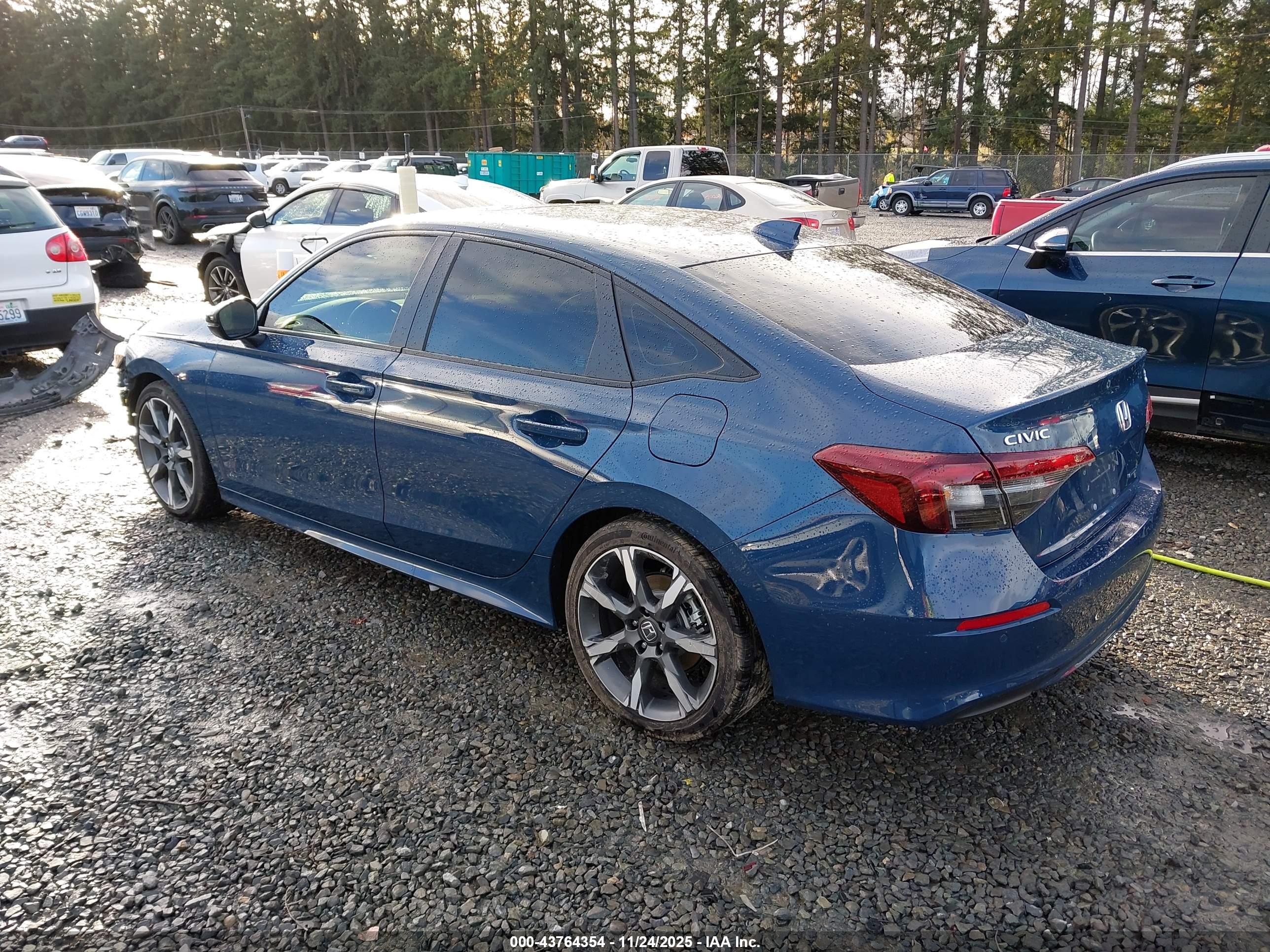 HONDA CIVIC image 3