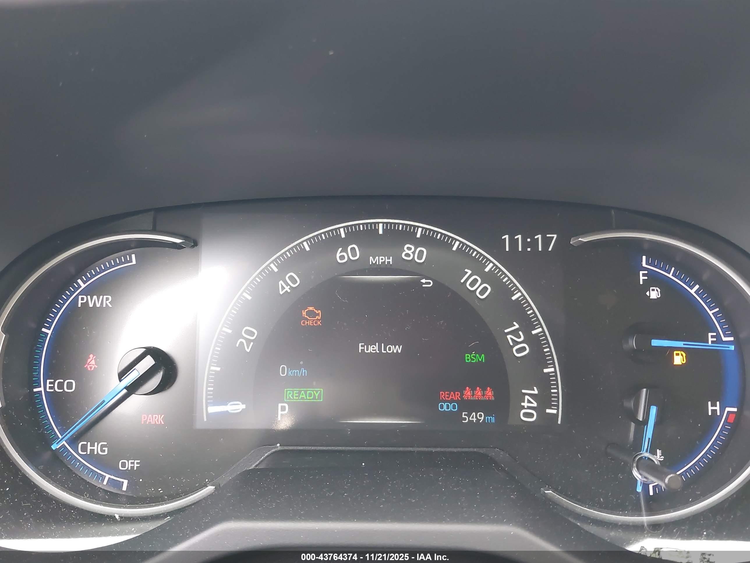 TOYOTA RAV4 image 7