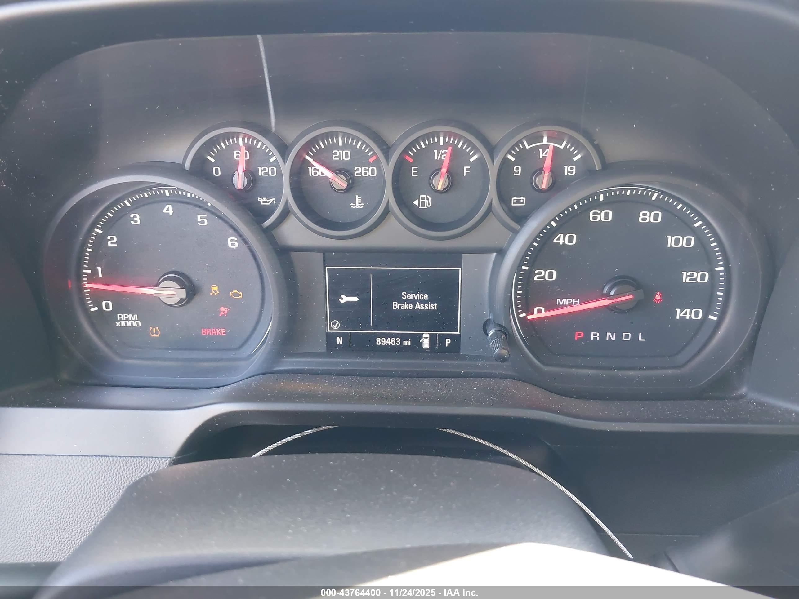 CHEVROLET SILVERADO image 7