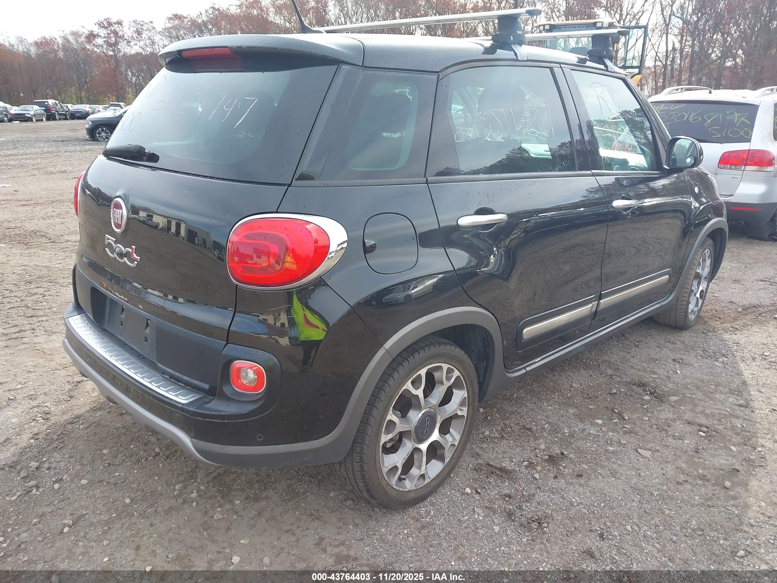 FIAT 500L image 4