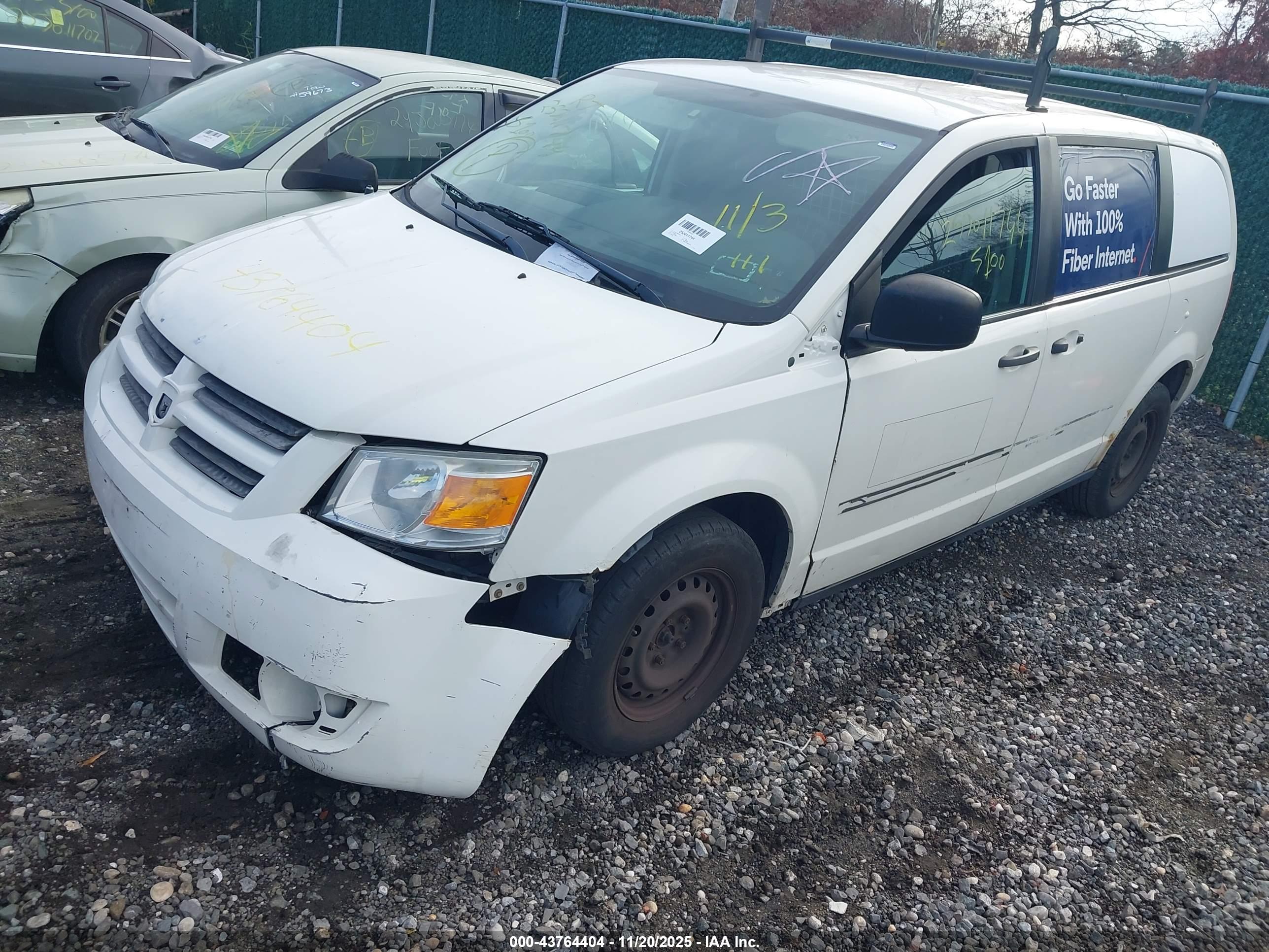 DODGE GRAND image 2