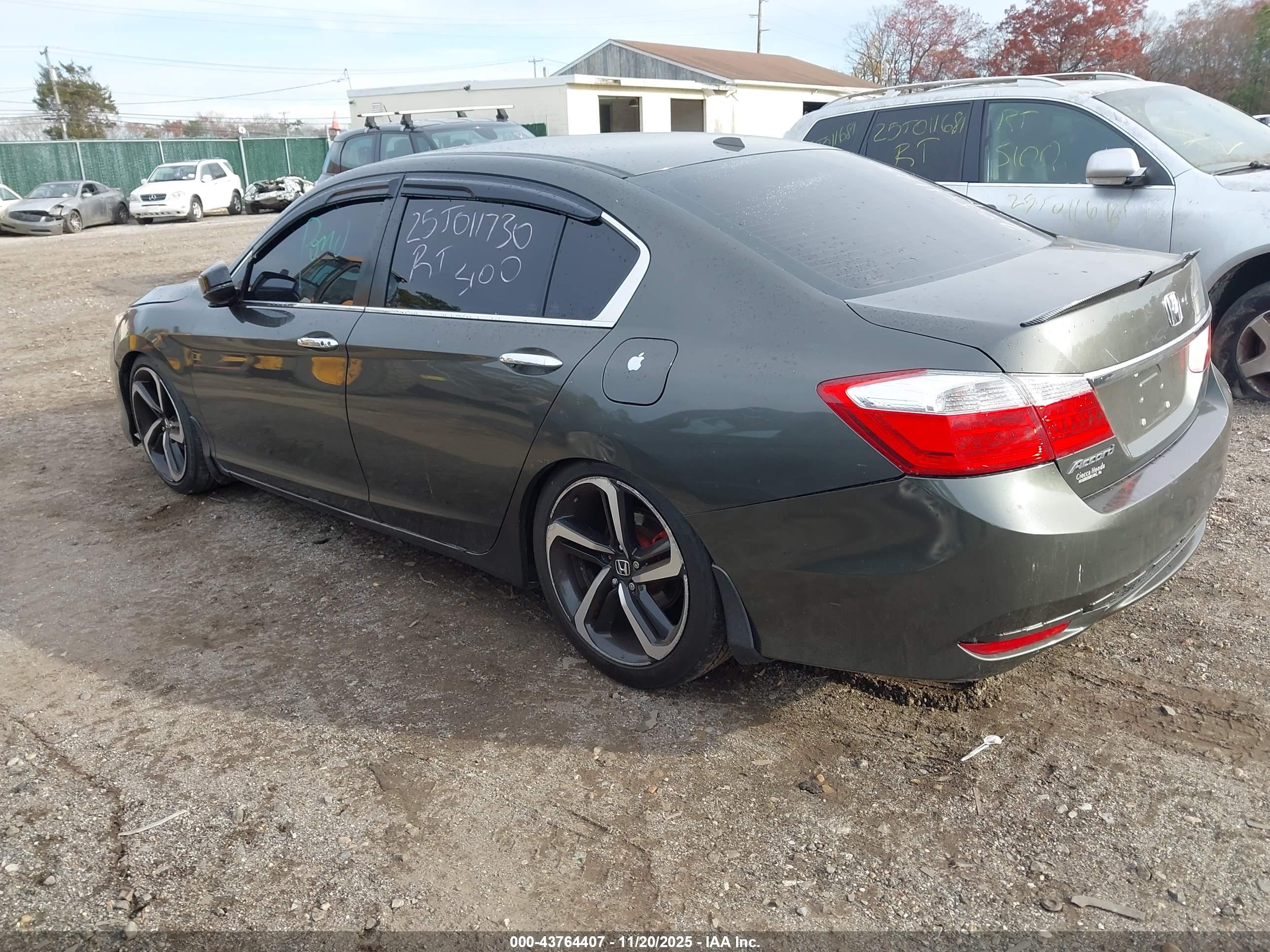 HONDA ACCORD image 3