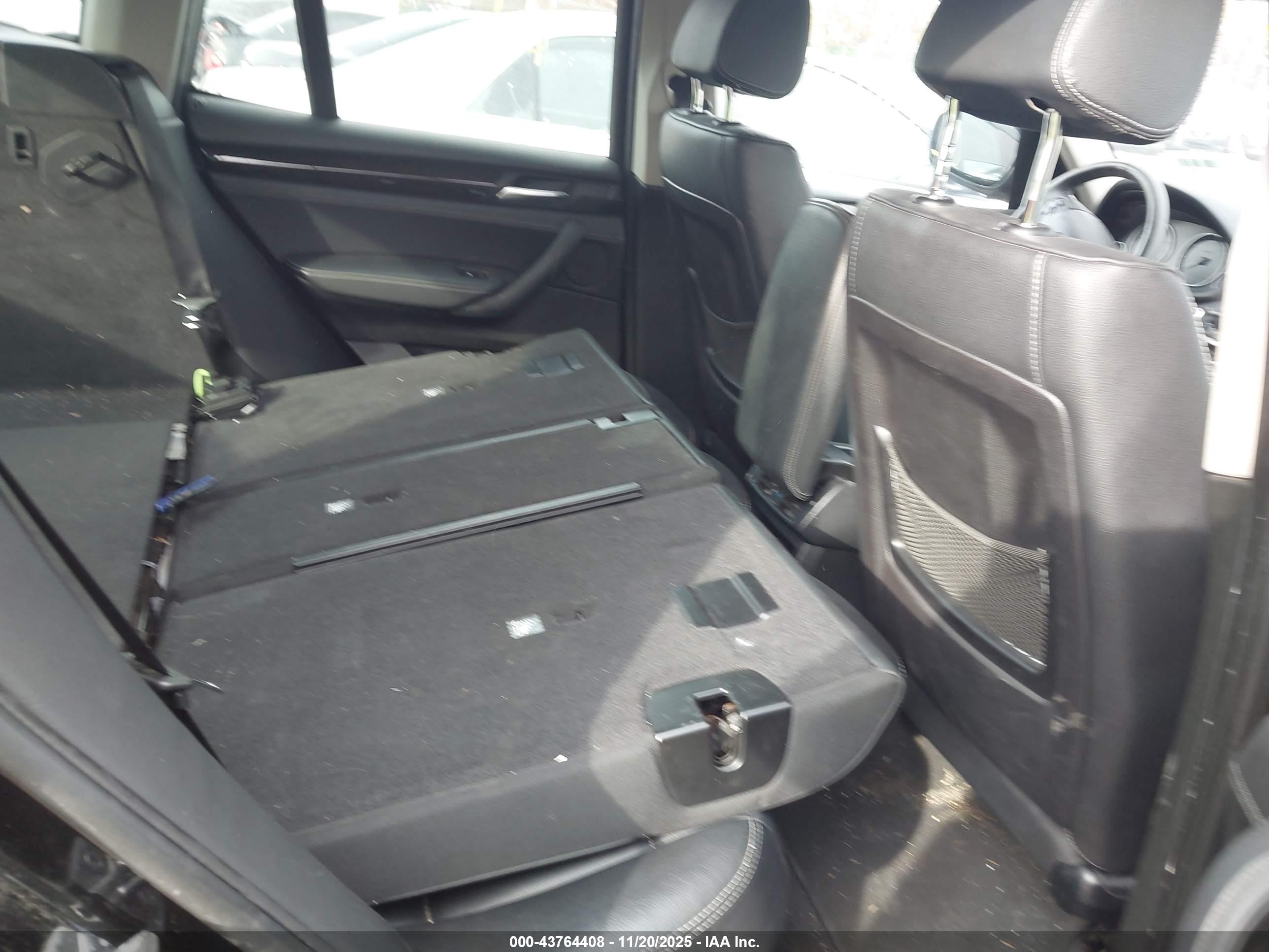 BMW X3 image 8