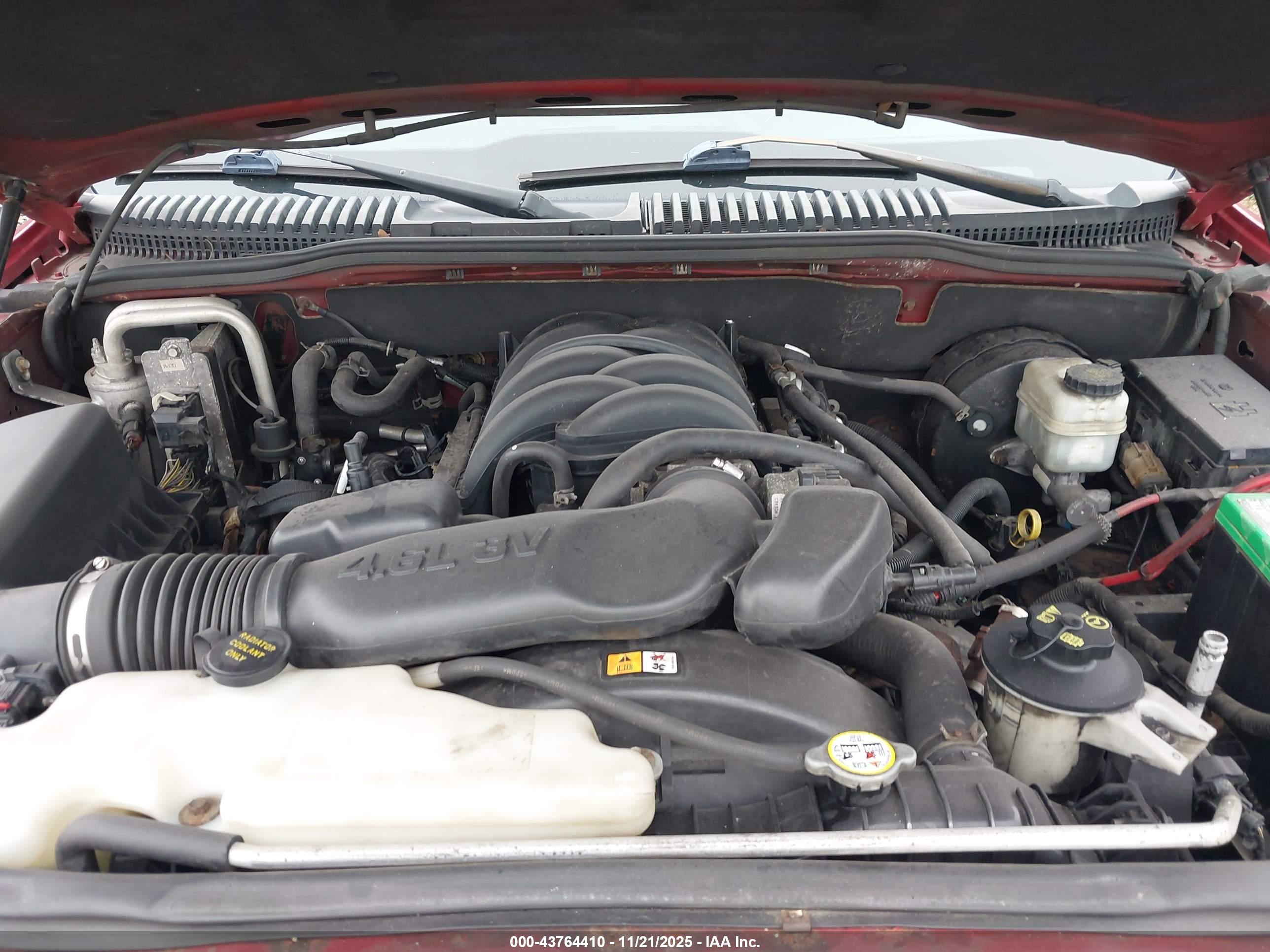 FORD EXPLORER image 10