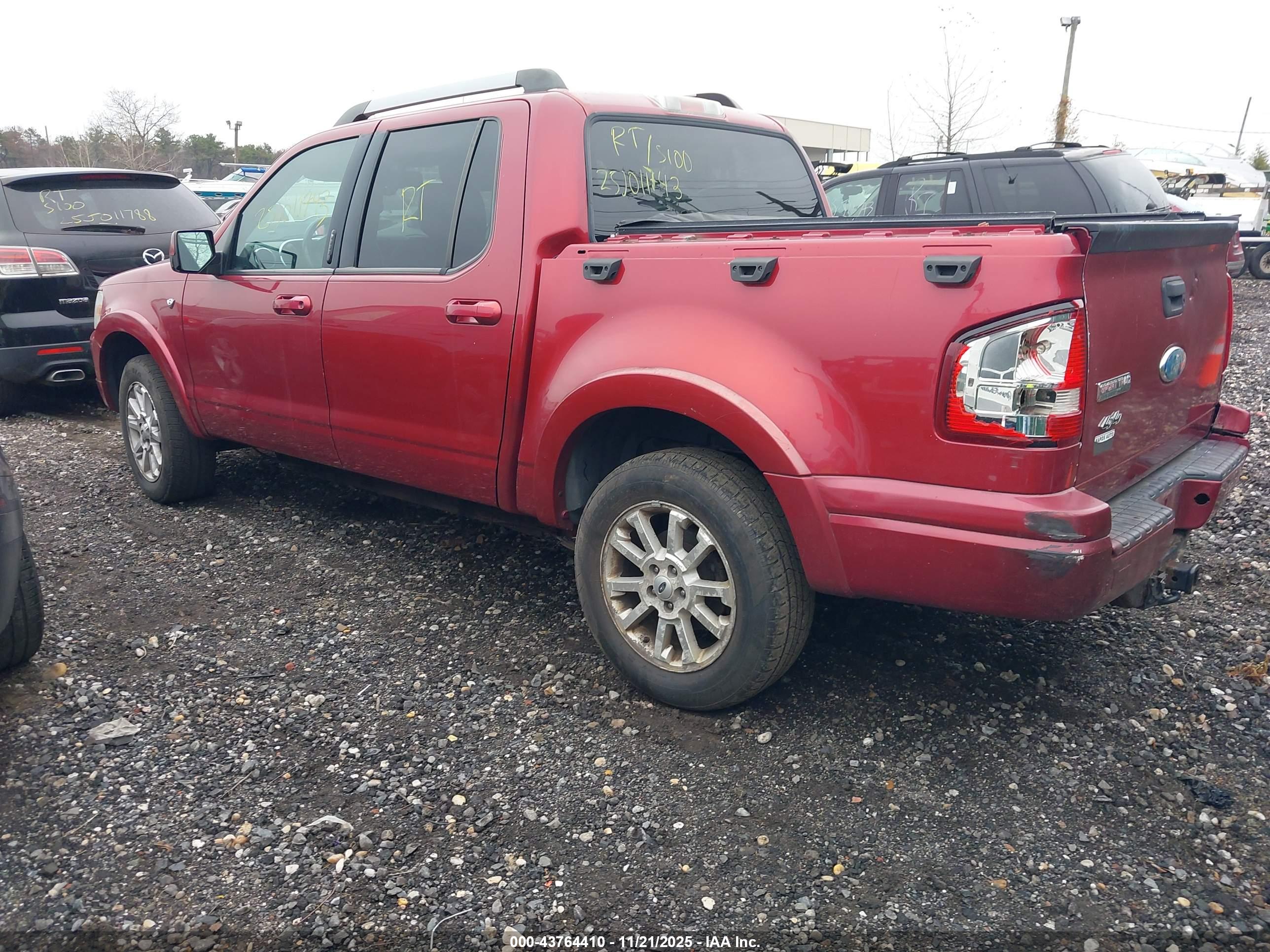 FORD EXPLORER image 3