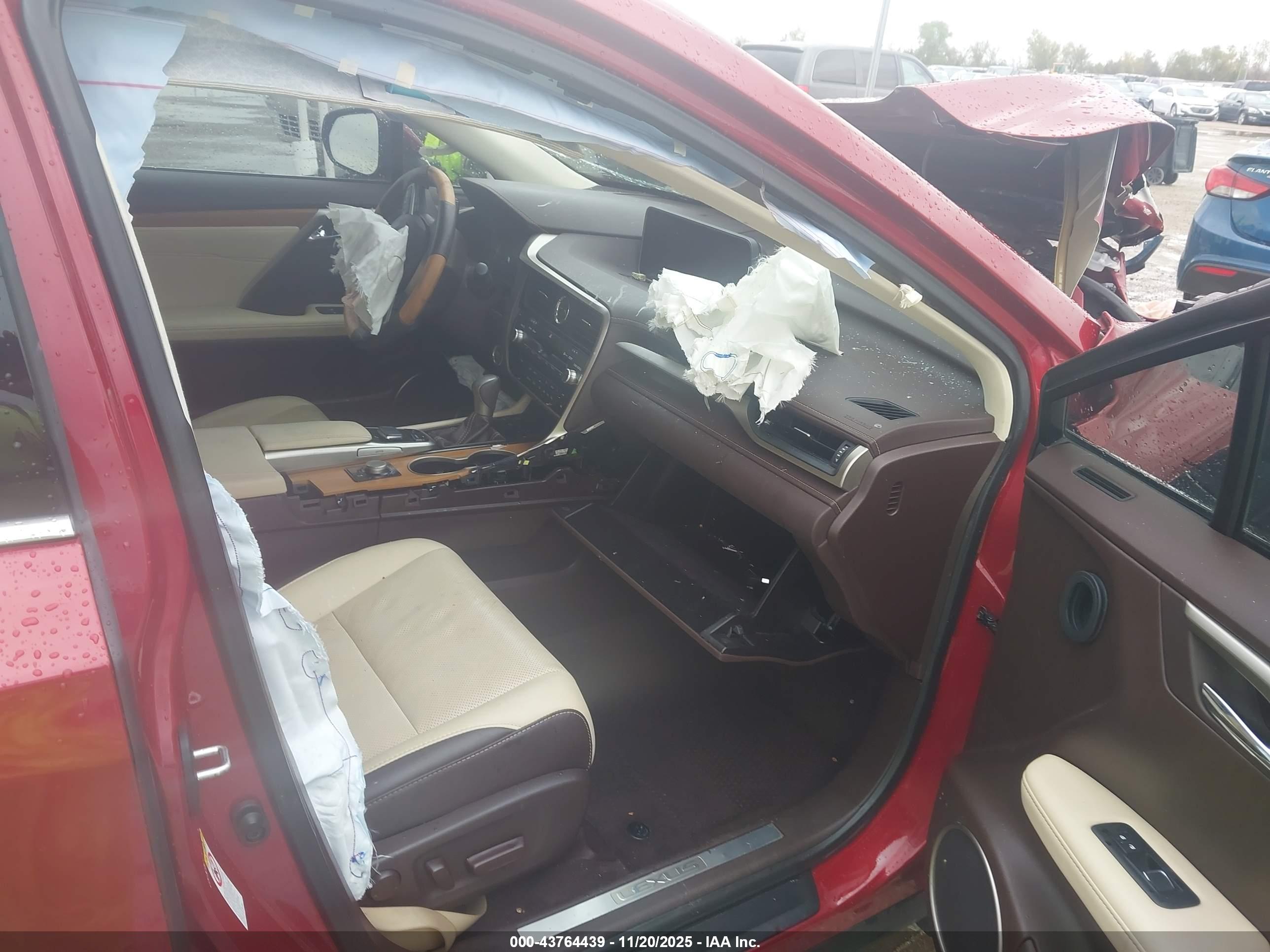 LEXUS RX image 5
