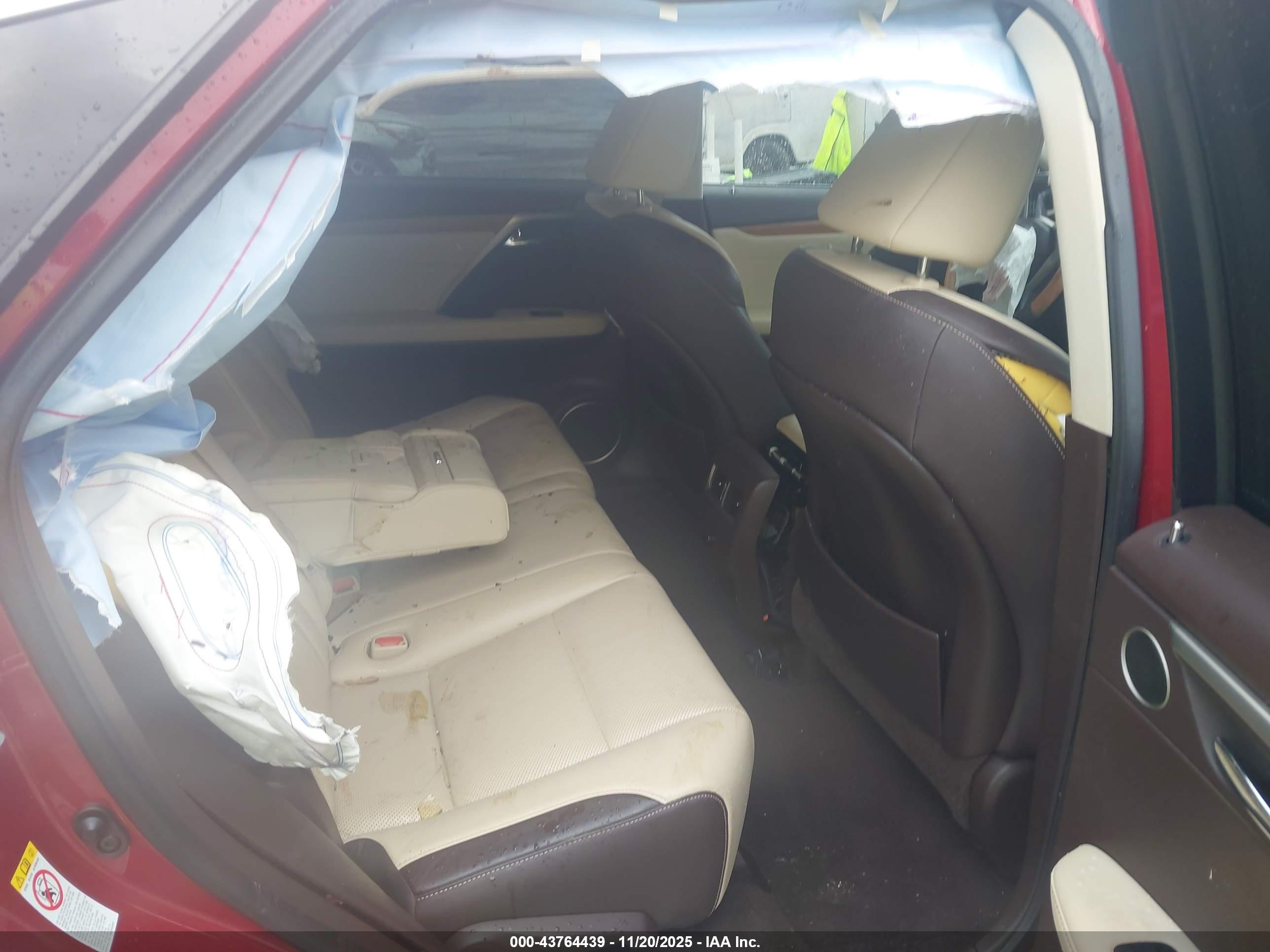 LEXUS RX image 8