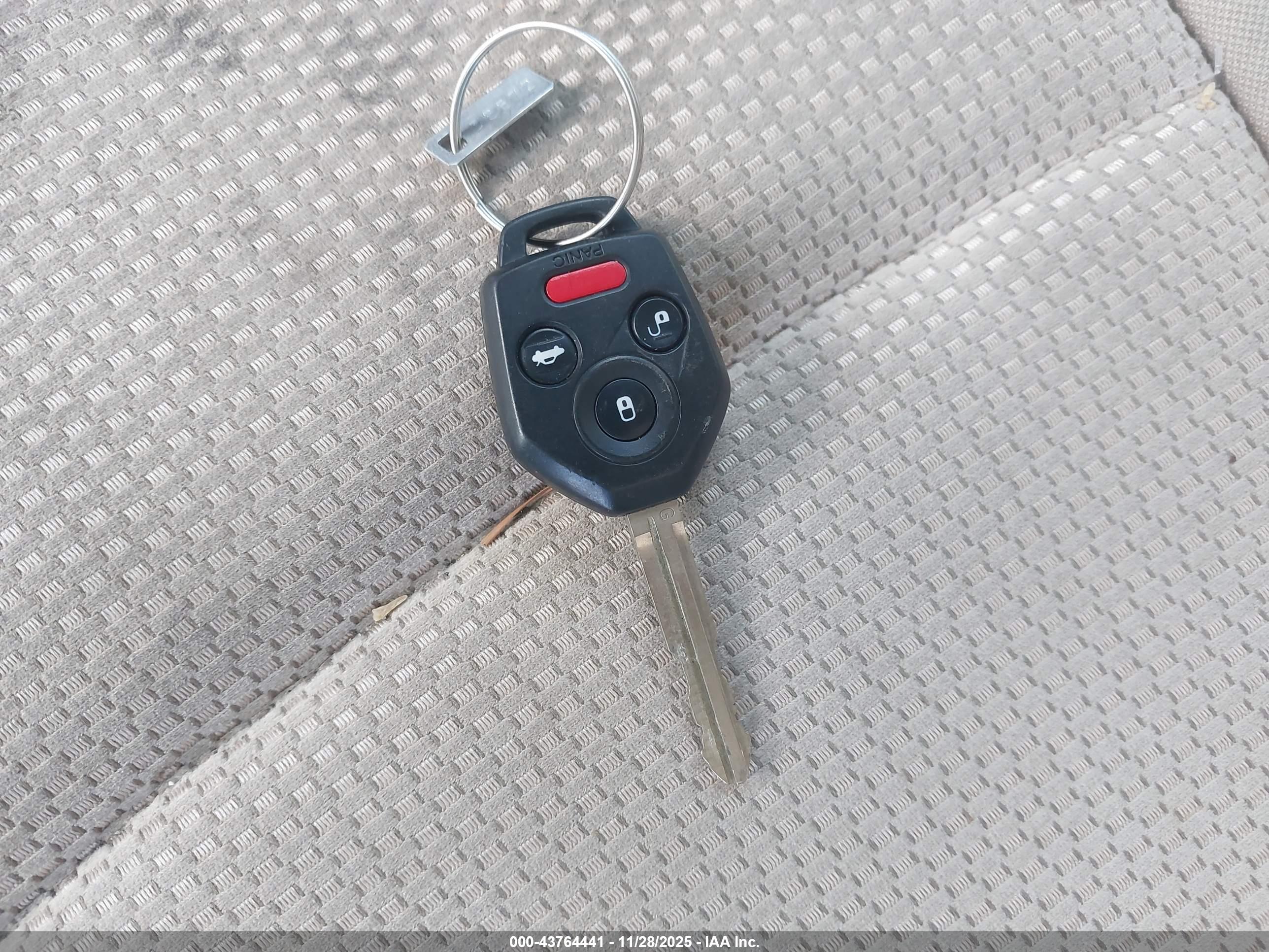 SUBARU OUTBACK image 11
