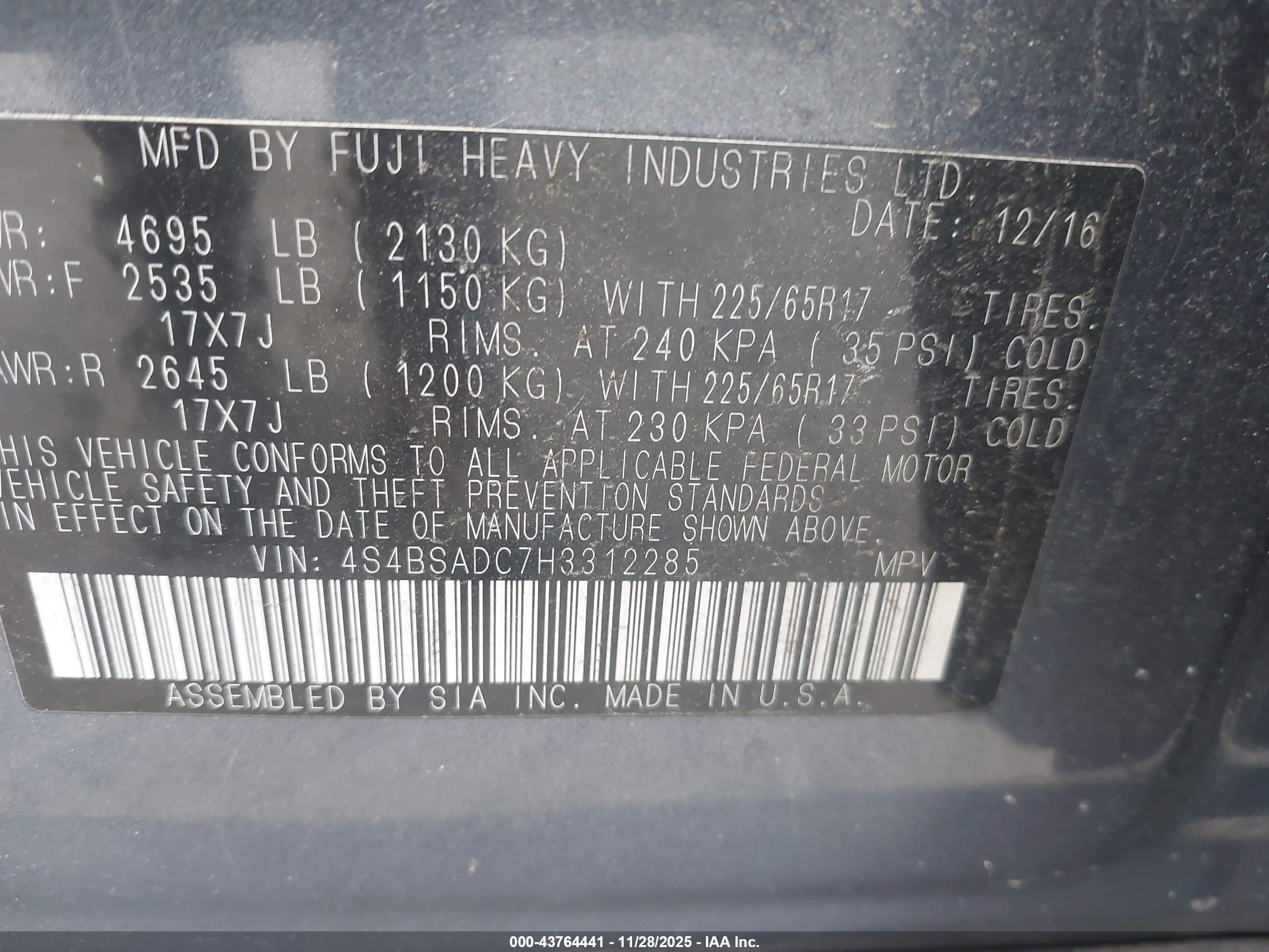 SUBARU OUTBACK image 9