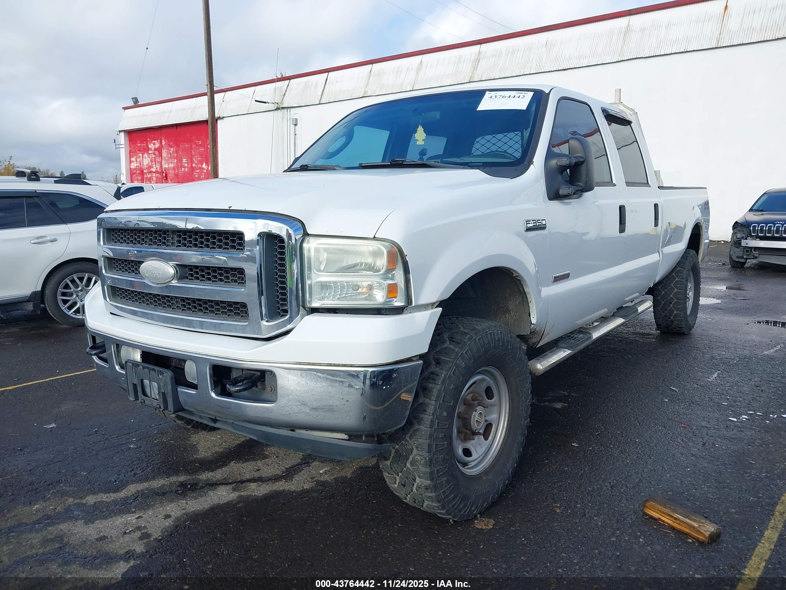 FORD F-350 image 2