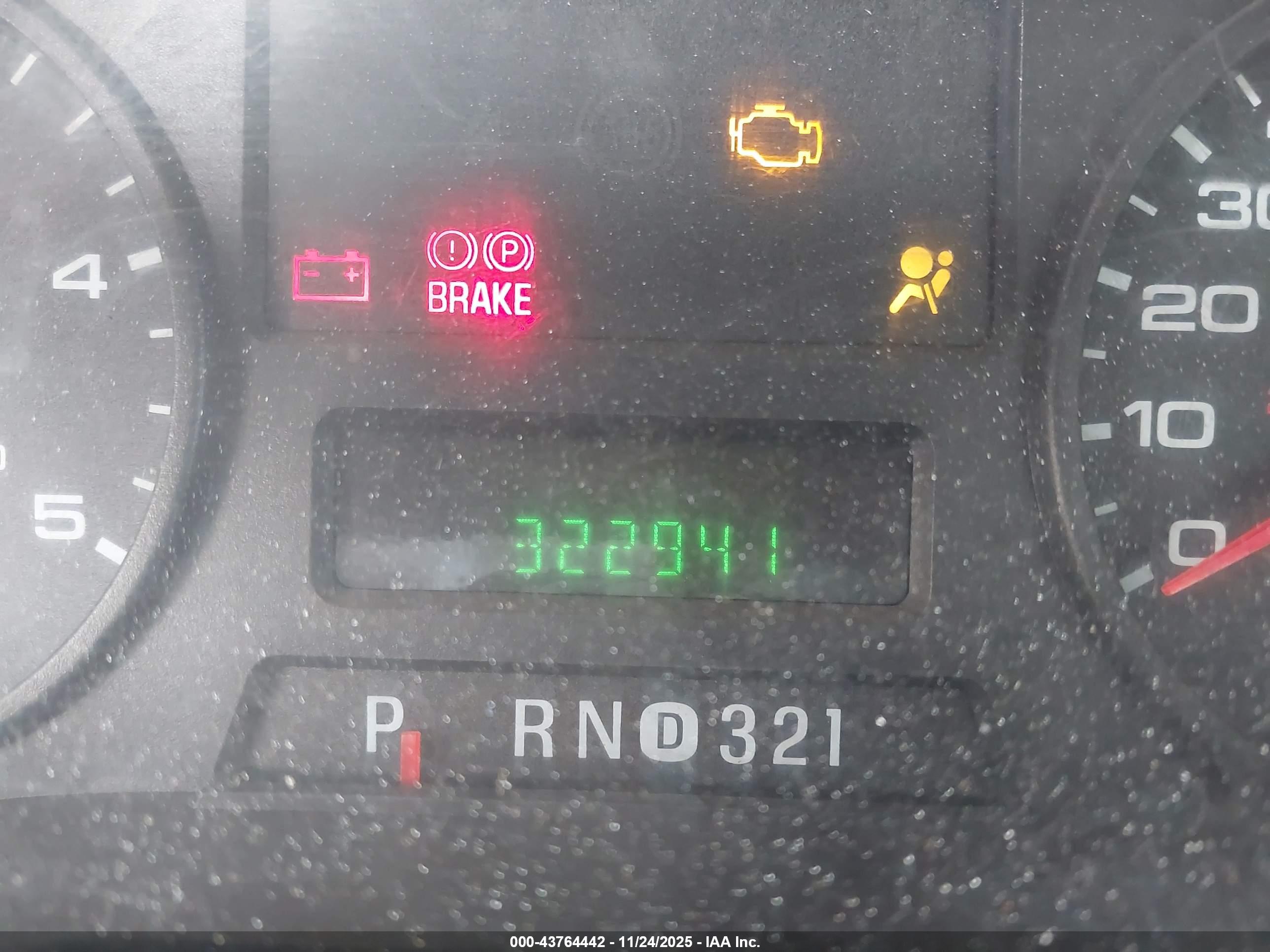 FORD F-350 image 6