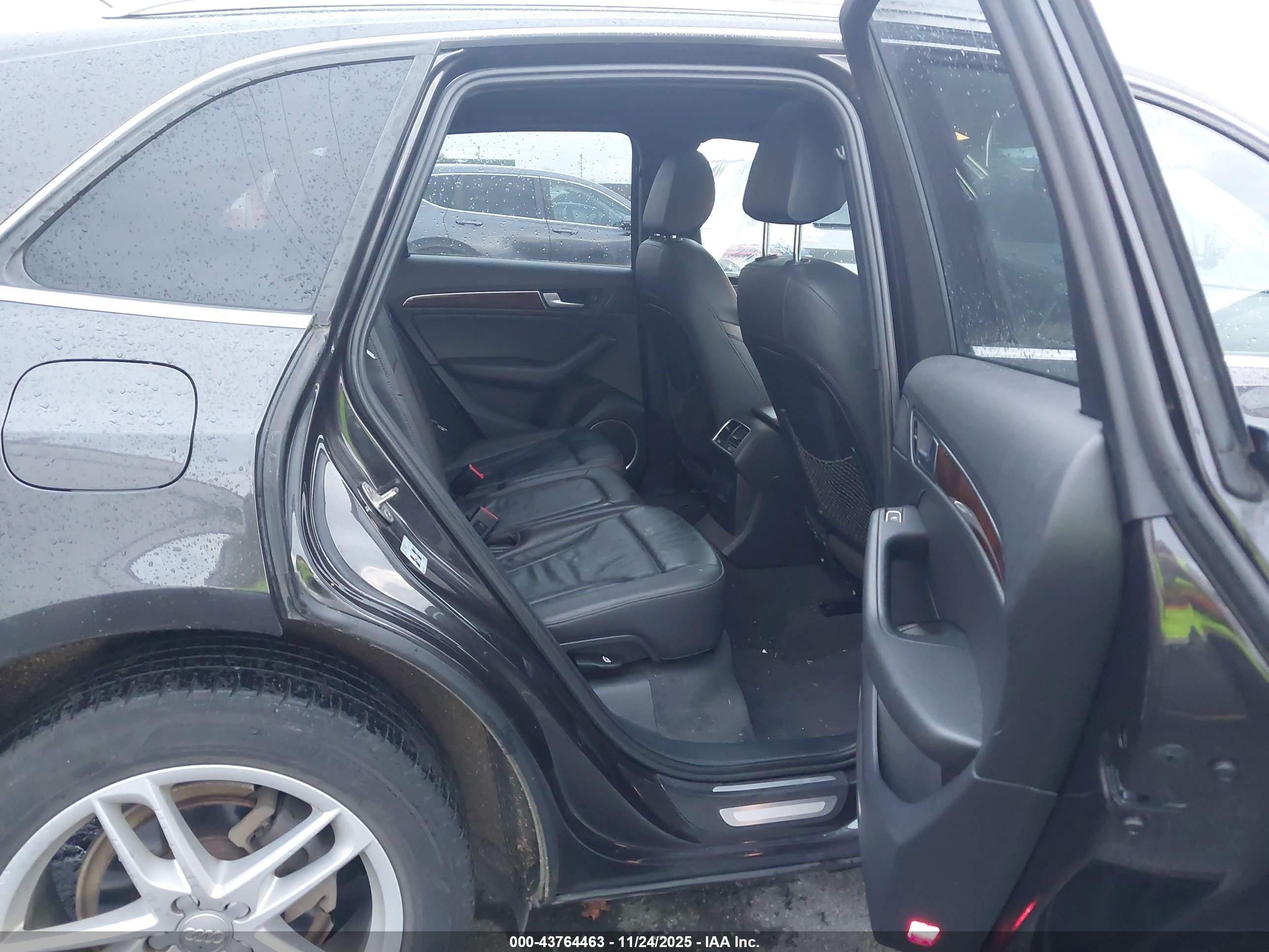 AUDI Q5 image 8