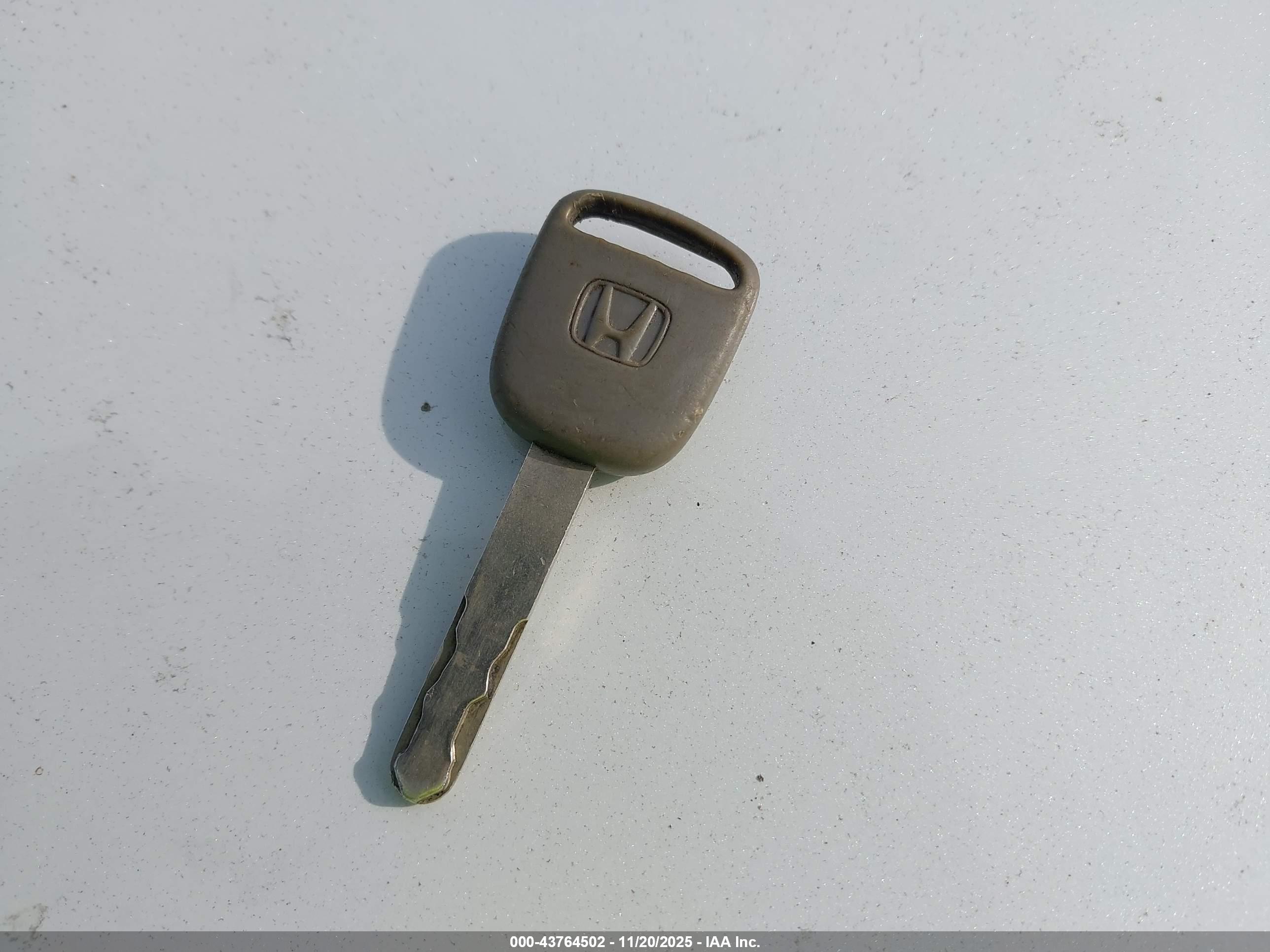 HONDA CR-V image 11
