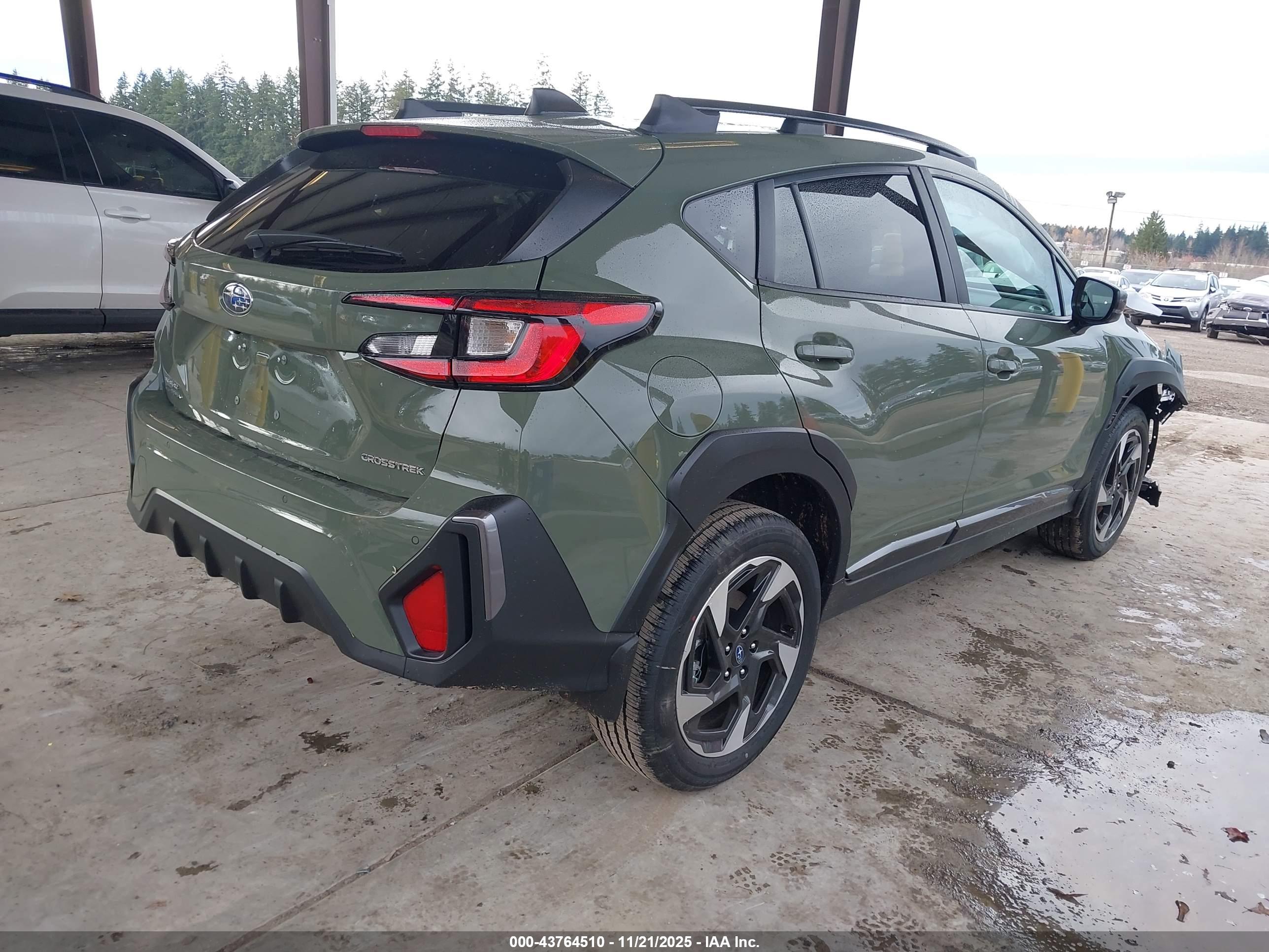 SUBARU CROSSTREK image 4