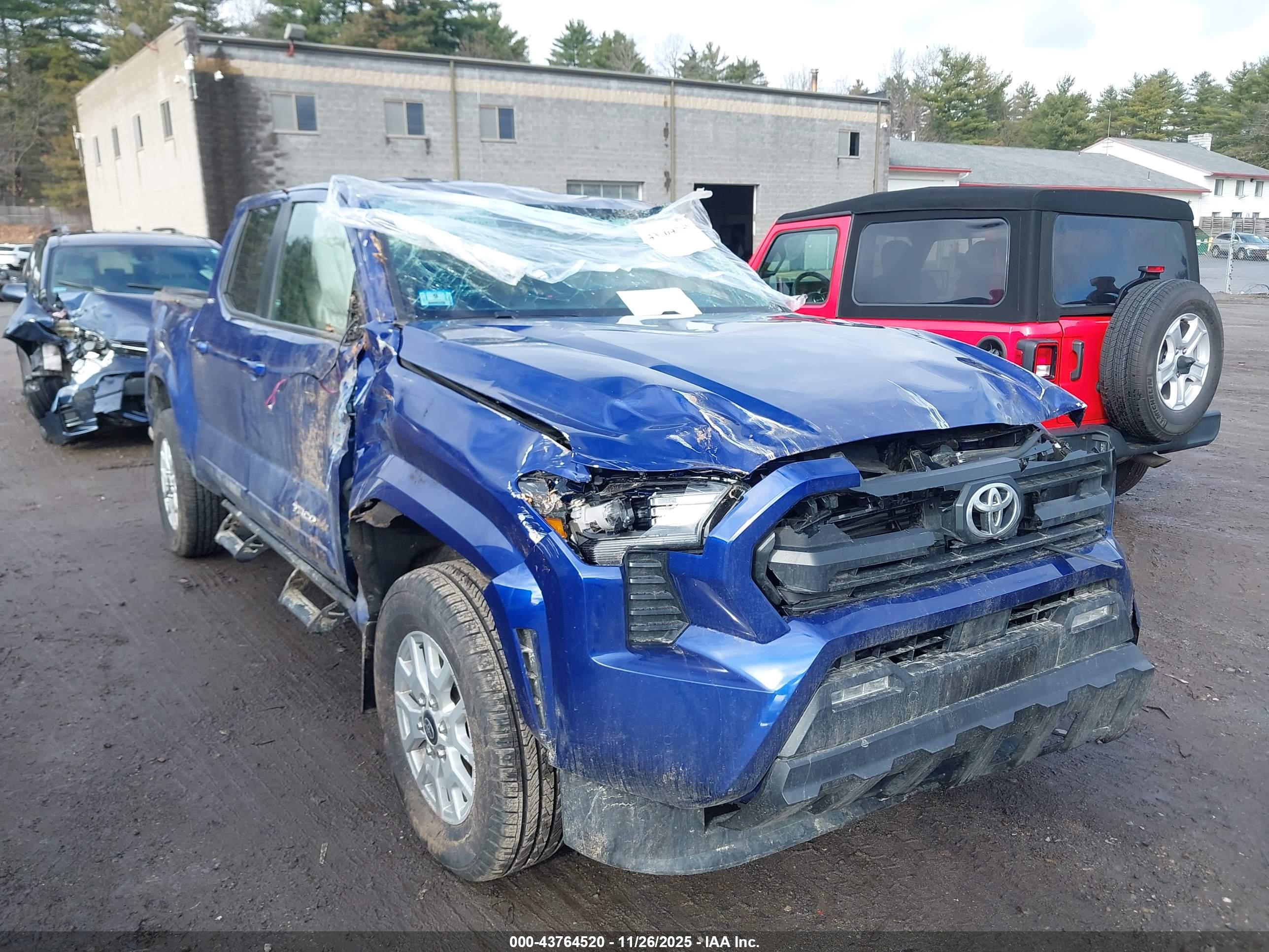 TOYOTA TACOMA image 6