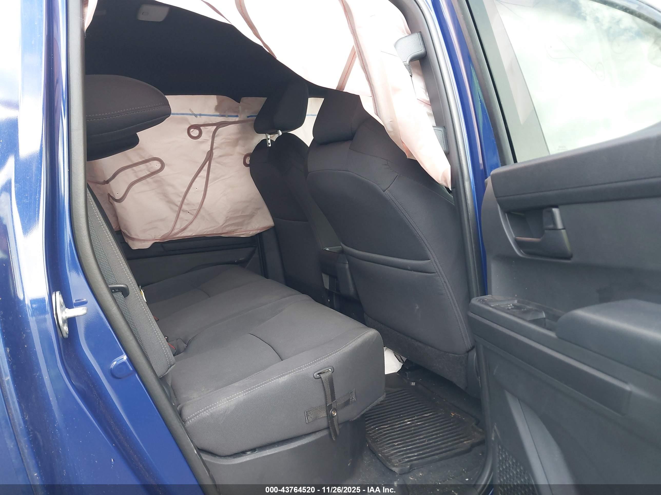 TOYOTA TACOMA image 8