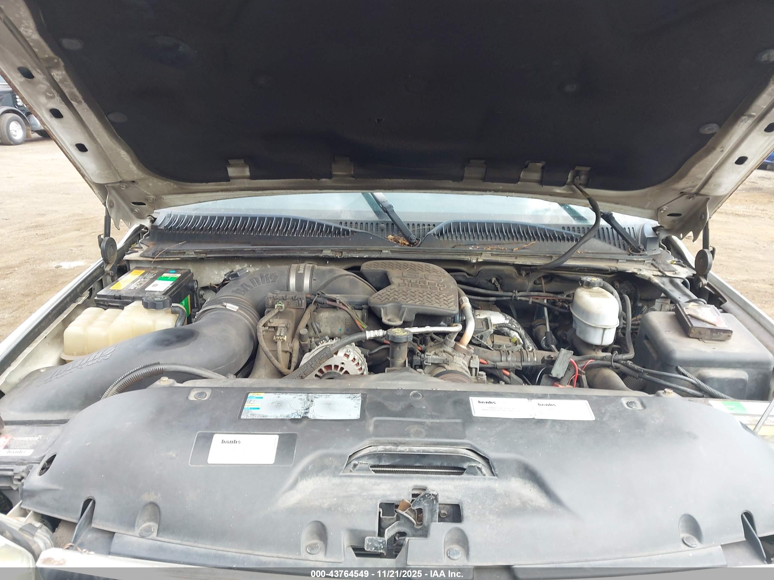 GMC SIERRA image 10