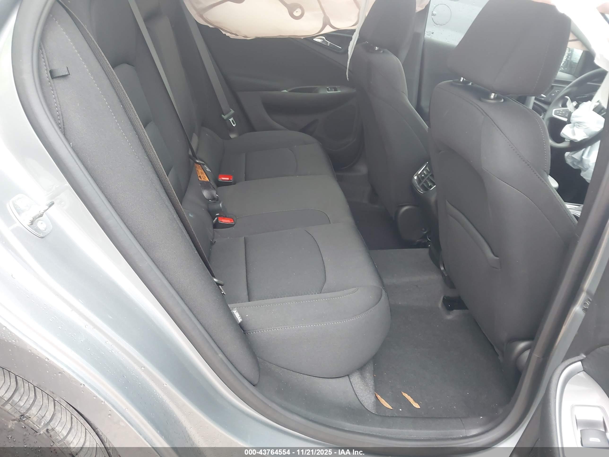 CHEVROLET MALIBU image 8