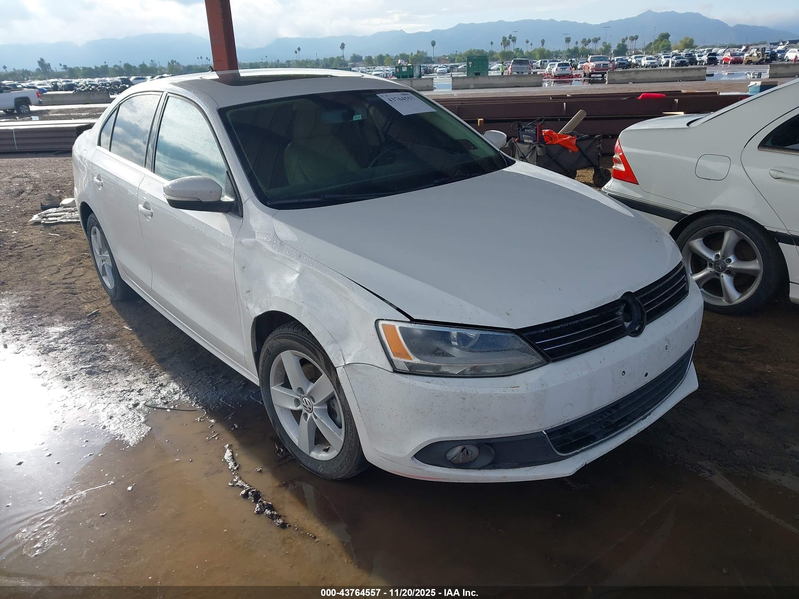 VOLKSWAGEN JETTA image 6