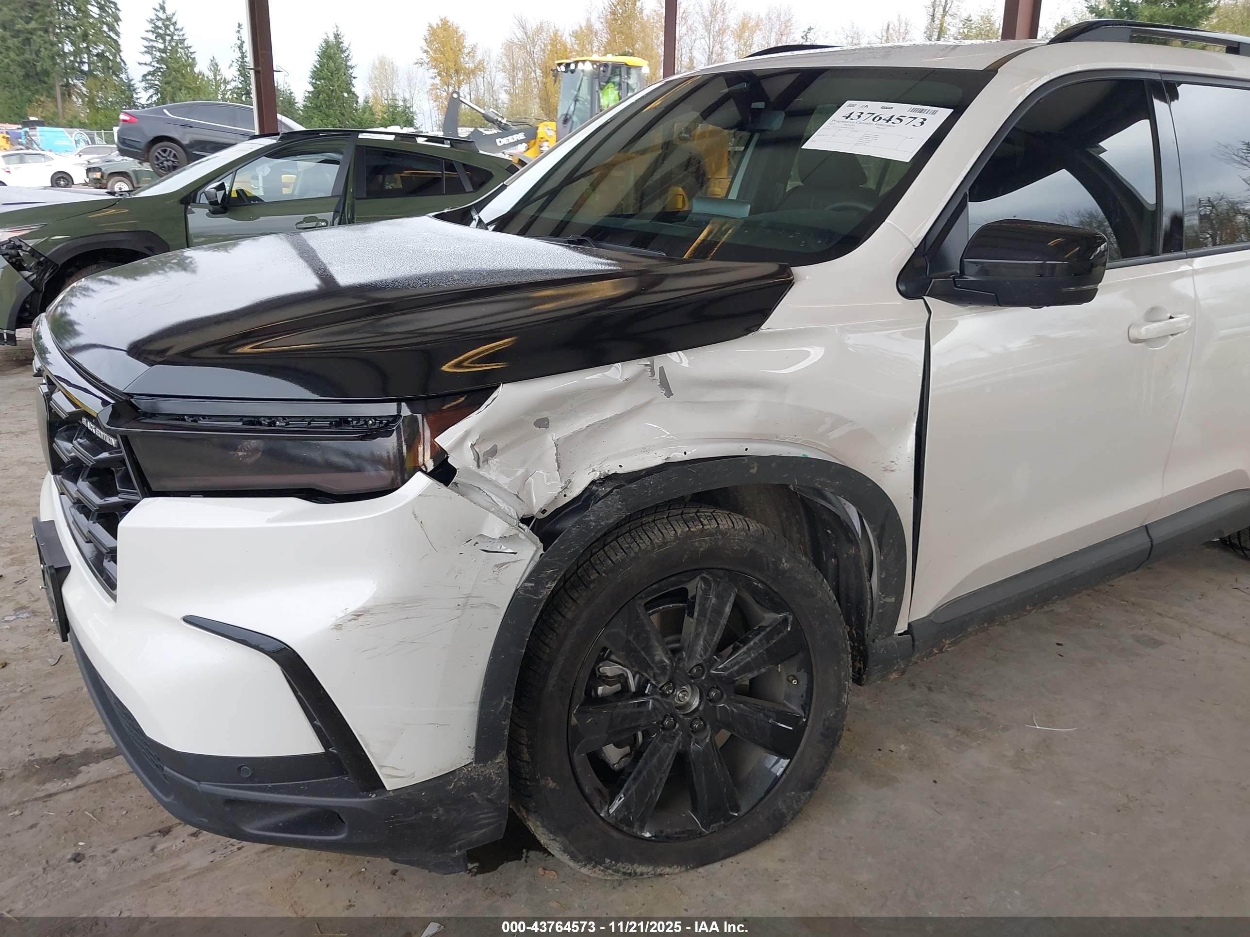 HONDA PILOT image 6