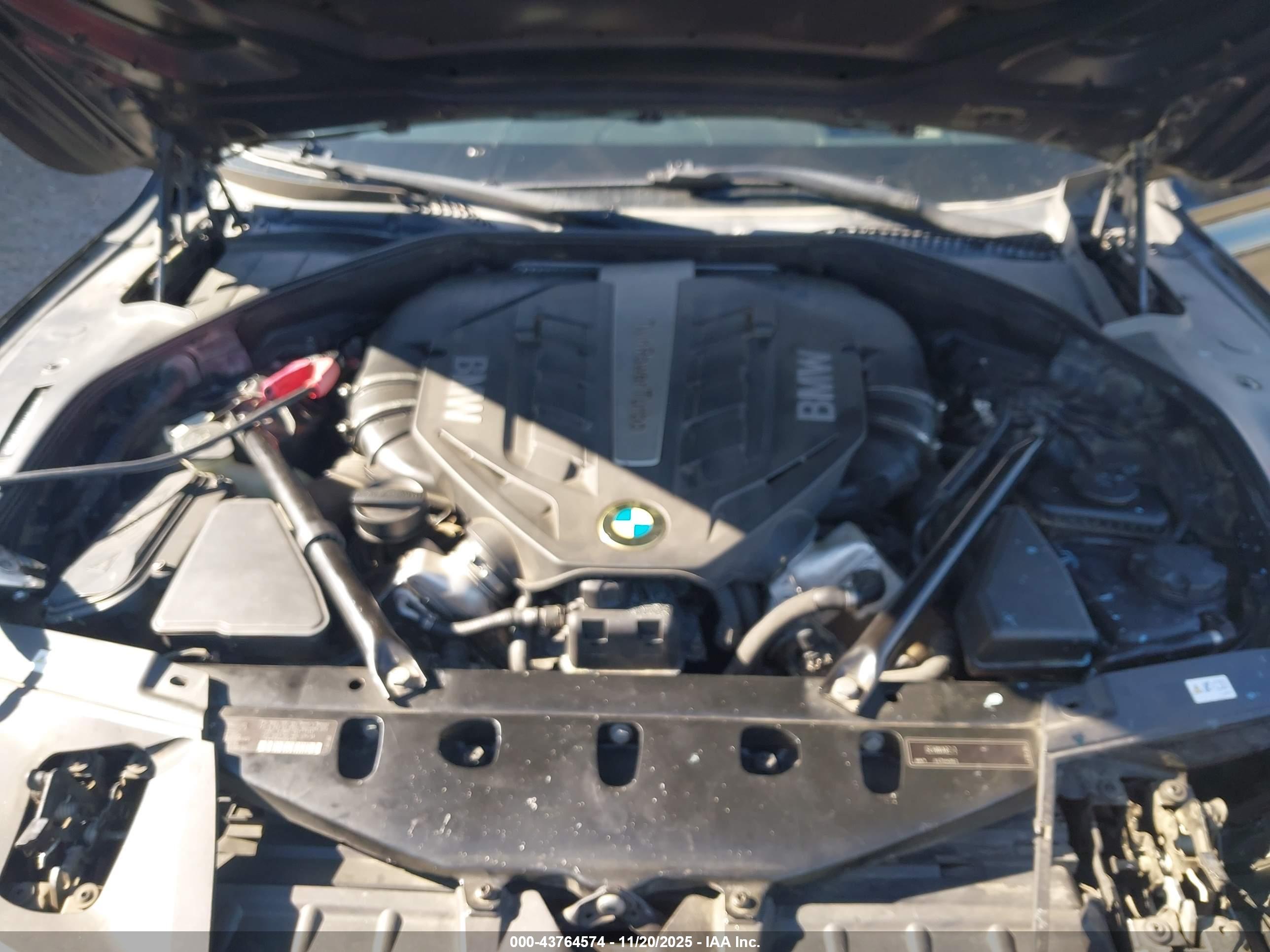 BMW 750LI image 10