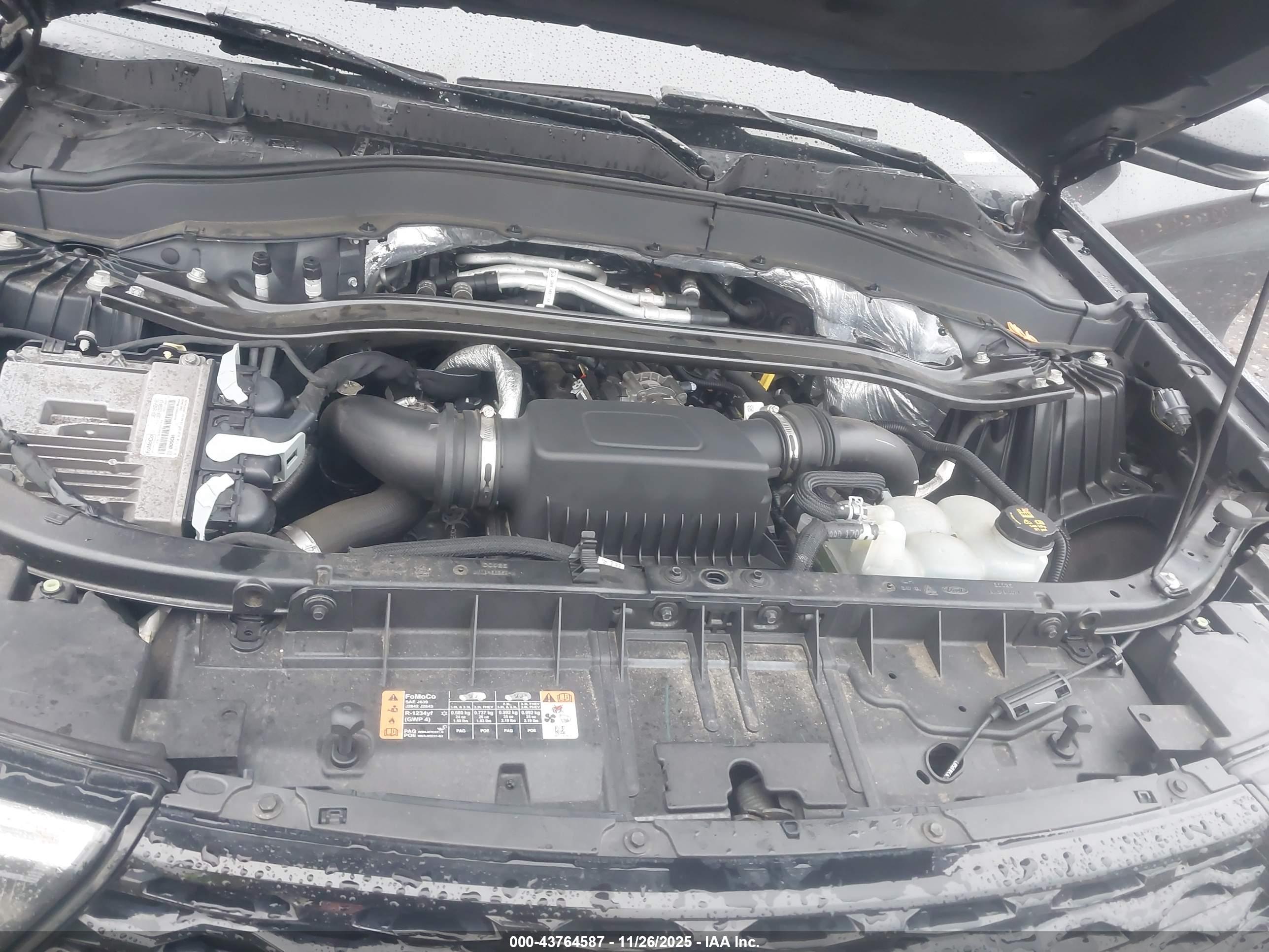 FORD EXPLORER image 10